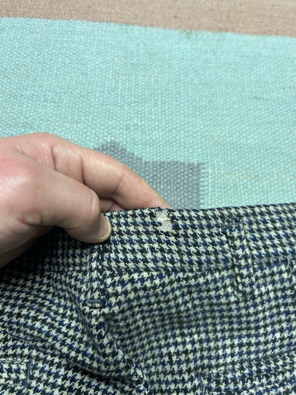 Vintage 1940s drop loop slacks wool pants Campus houndstooth FLAW 29 Size US 29 - 20 Thumbnail