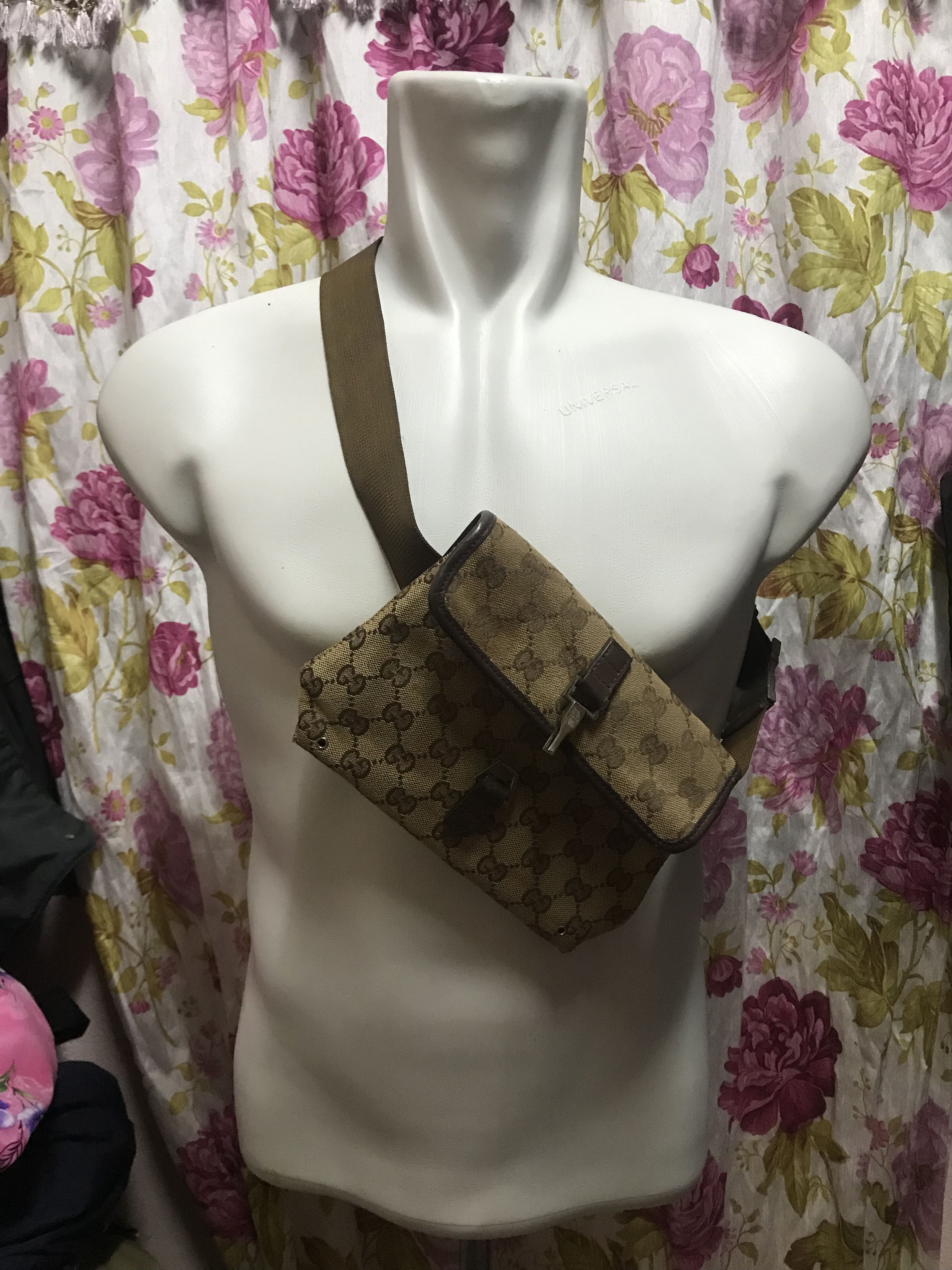 Gucci Authentic Gucci Belt bag Size ONE SIZE - 5 Thumbnail