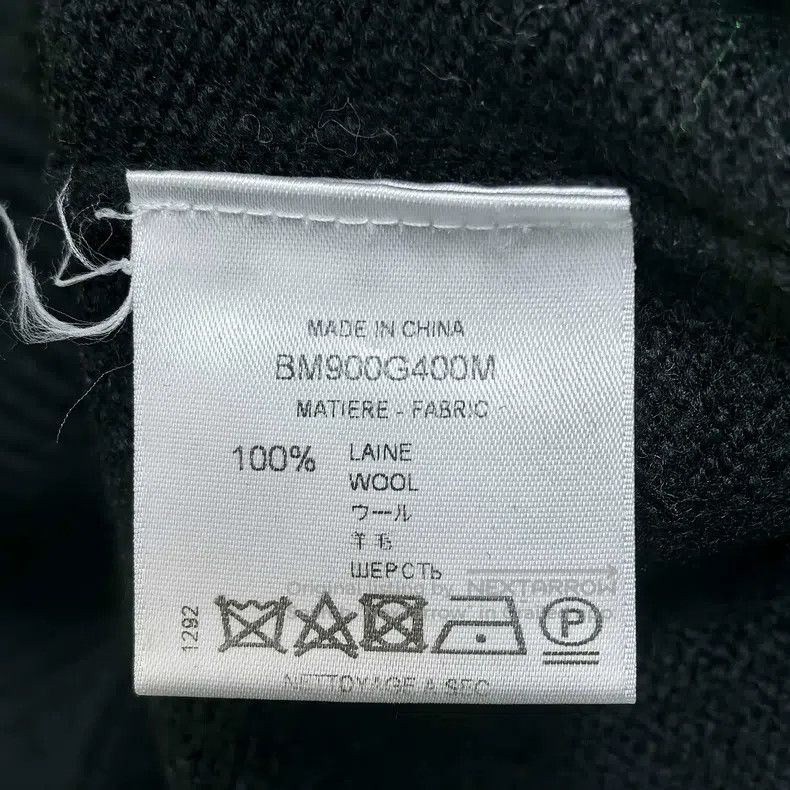 Givenchy Givenchy Letter Logo Embroidered Knit Sweater Men's Black Size US S / EU 44-46 / 1 - 4 Thumbnail