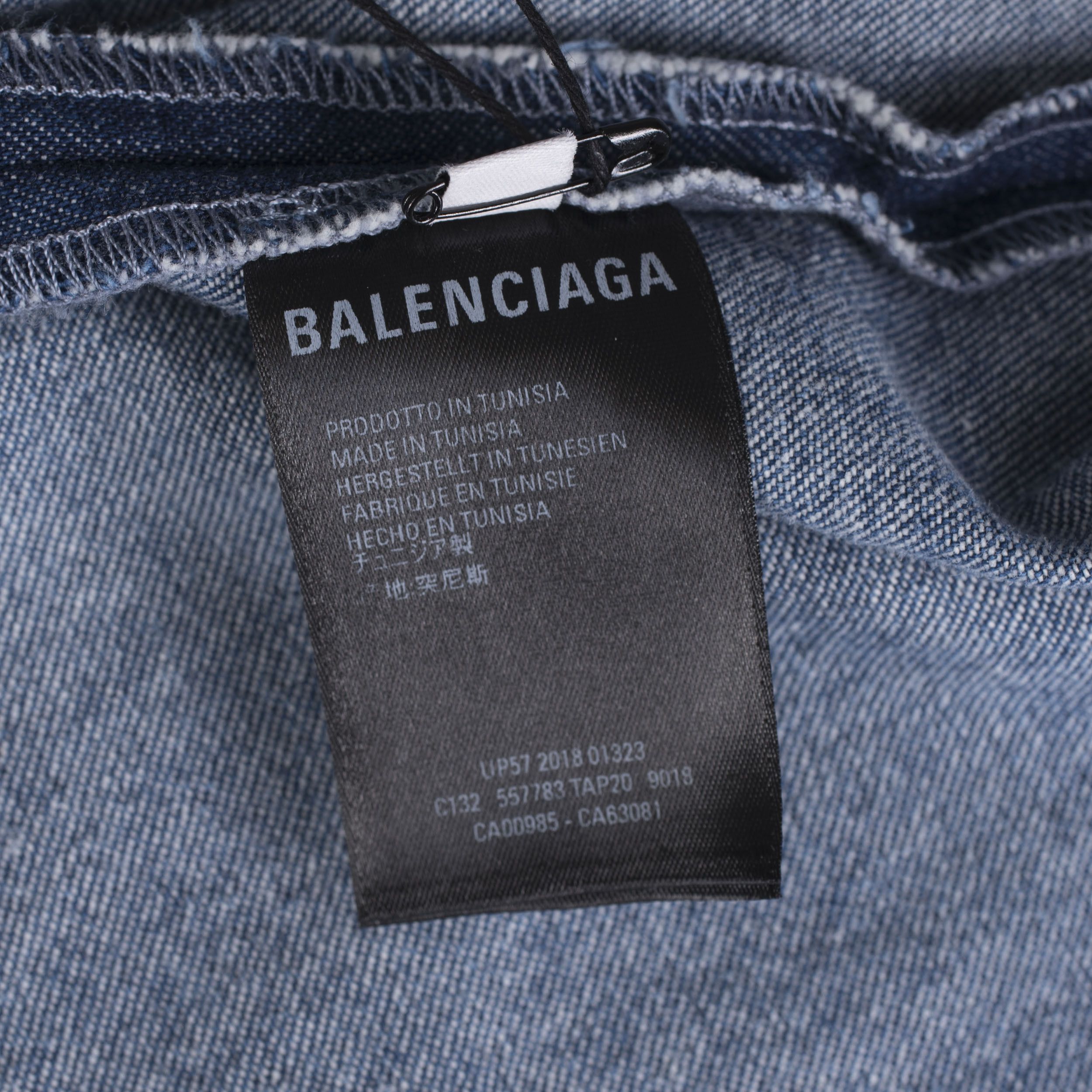 Balenciaga I Love Techno Embroidered Oversized Denim Shirt Size US S / EU 44-46 / 1 - 15 Thumbnail