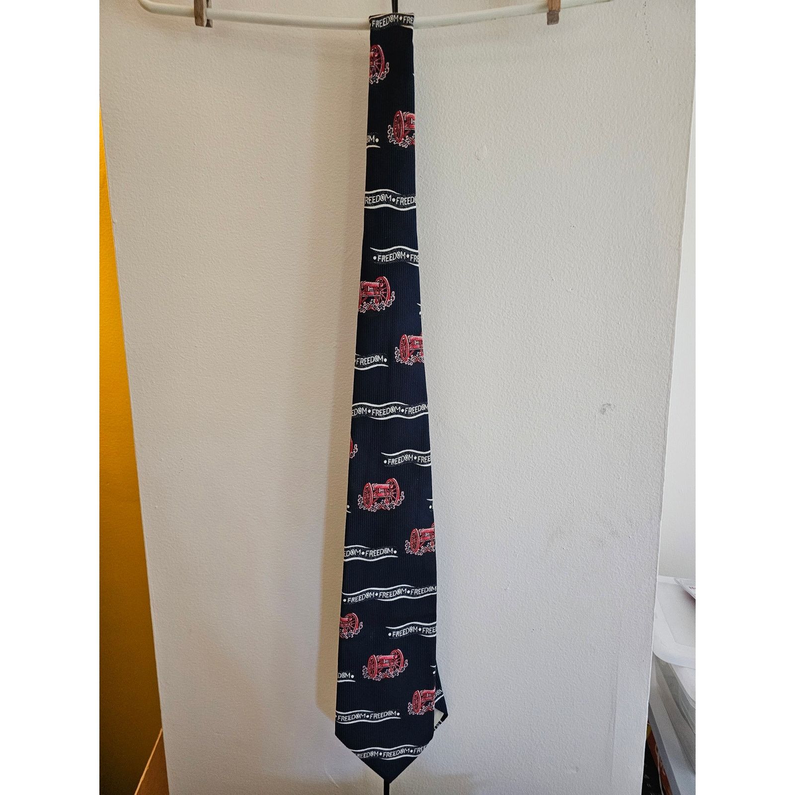 Other Vintage Story Cravats Men's Necktie - Blue Freedom -57" x 4" Size ONE SIZE - 1 Thumbnail