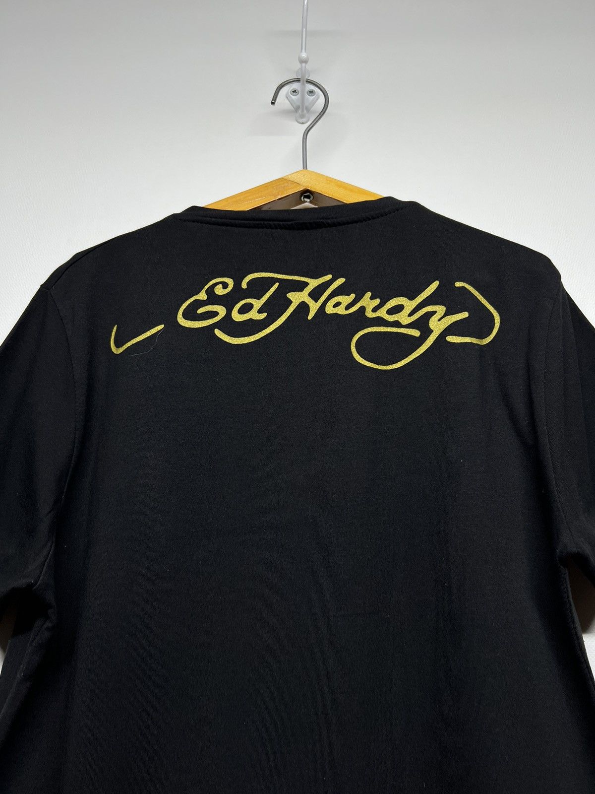 Christian Audigier × Ed Hardy × Vintage Vintage Y2k Ed Hardy Skull Gun ☠️ Big Logo Rare T-Shirt 90’s Size US S / EU 44-46 / 1 - 7 Thumbnail