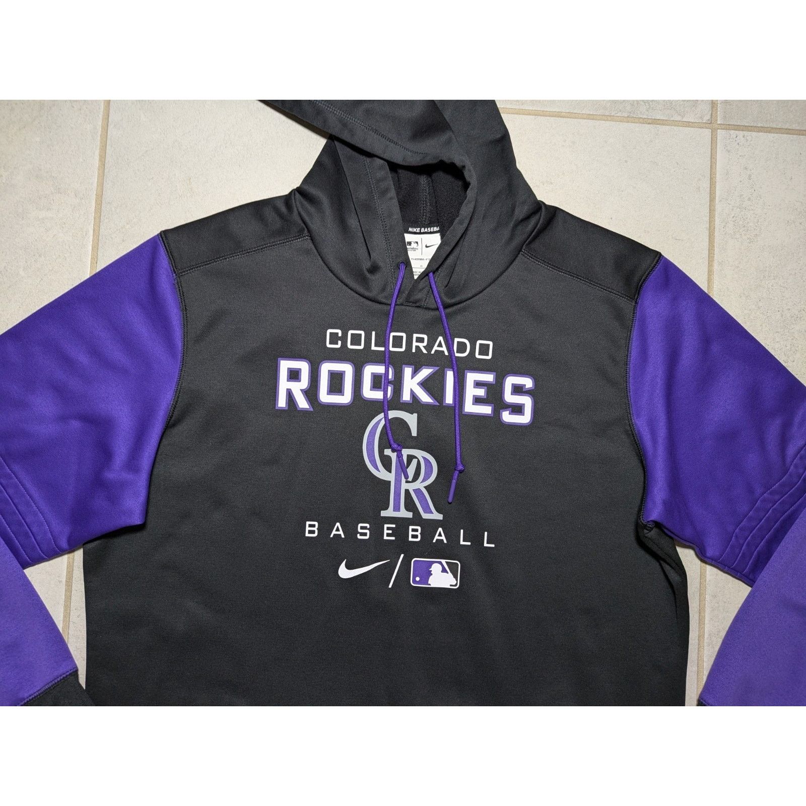 Nike Nike Men's Large Colorado Rockies Therma-Fit MLB Hoodie Size US L / EU 52-54 / 3 - 3 Thumbnail