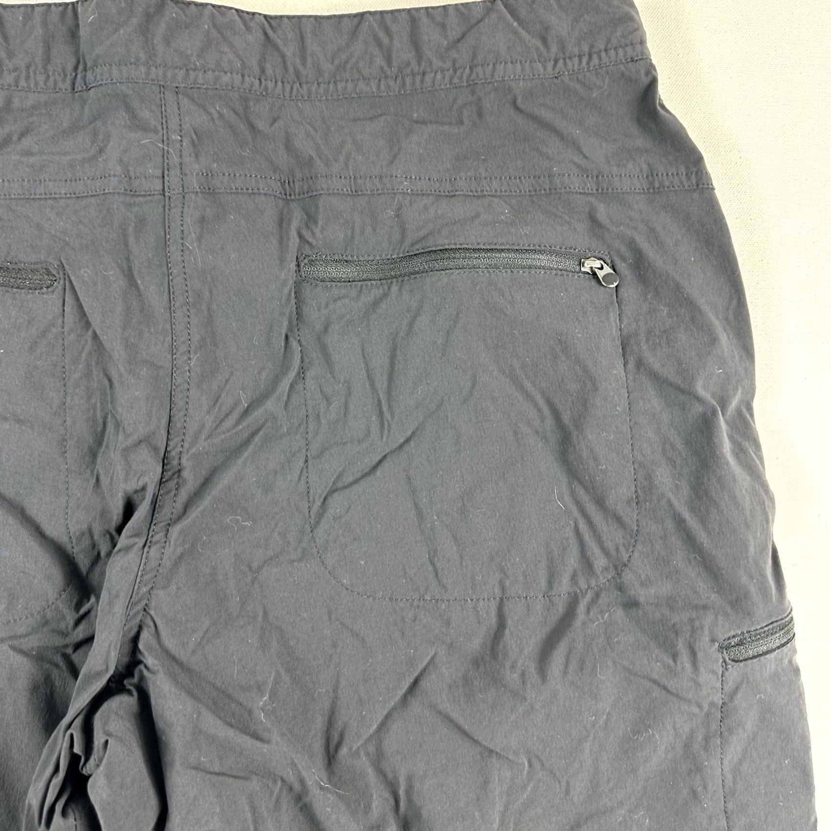 Vintage LL Bean Cargo Pants Womens Petite P16 Black Cropped Trail Hiking Outdoor 300440 Size 38" / US 16 / IT 52 - 5 Thumbnail