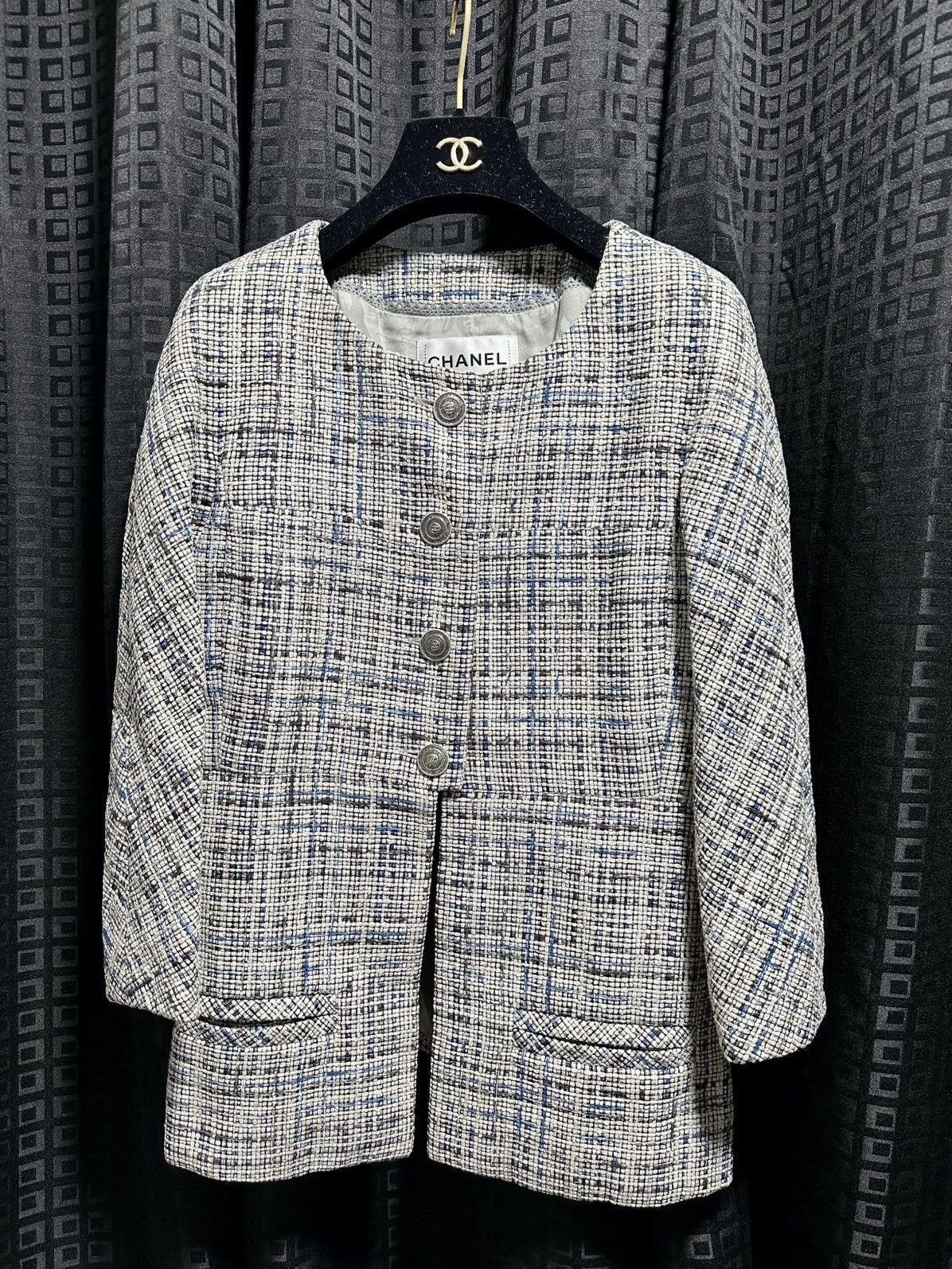 Chanel chanel tweed jacket Size XS / US 0-2 / IT 36-38 - 1 Thumbnail