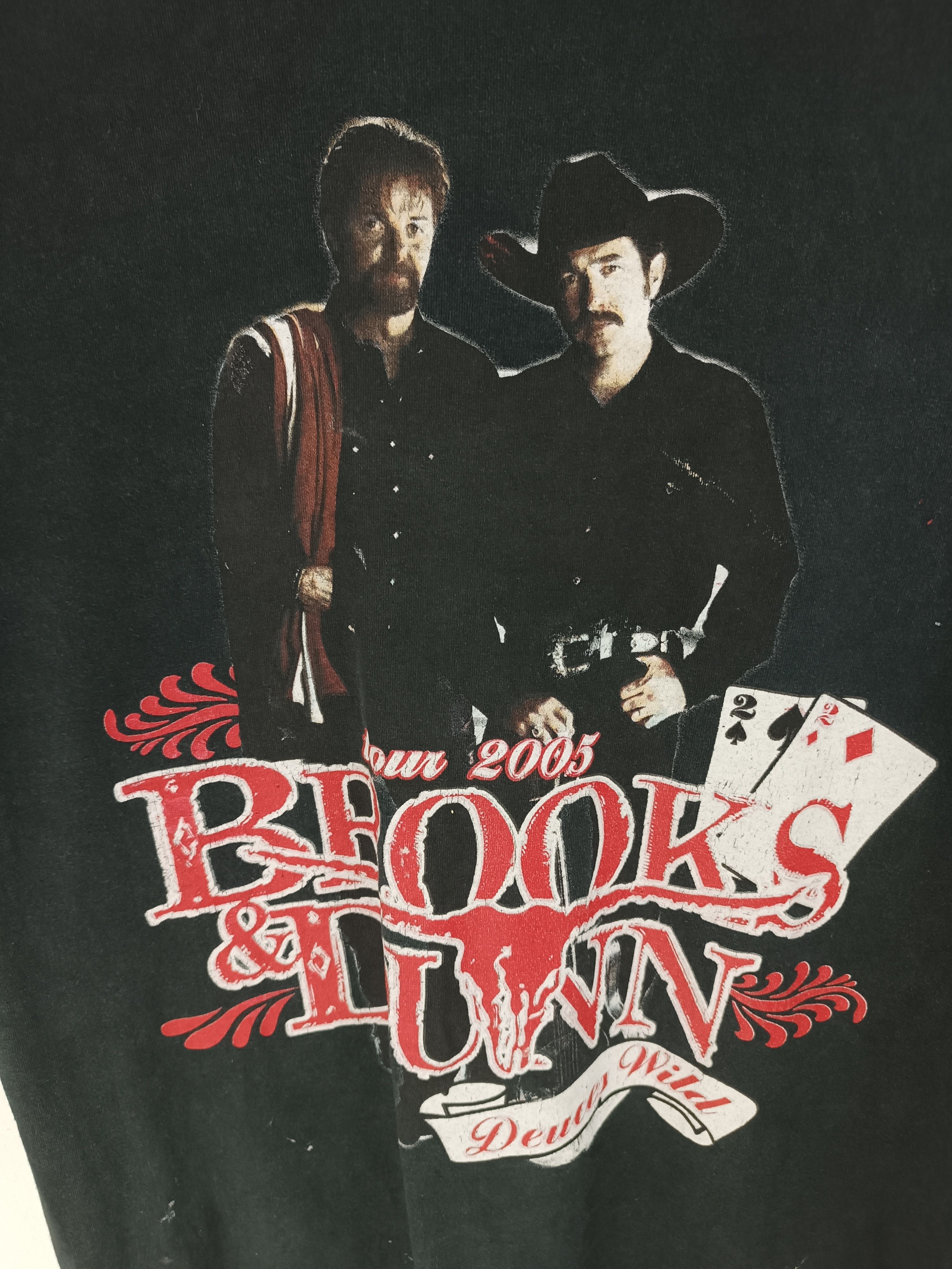Band Tees VINTAGE 2005 BROOKS & DUNN DEUCES WILD TOUR cowboy country Size US L / EU 52-54 / 3 - 9 Thumbnail