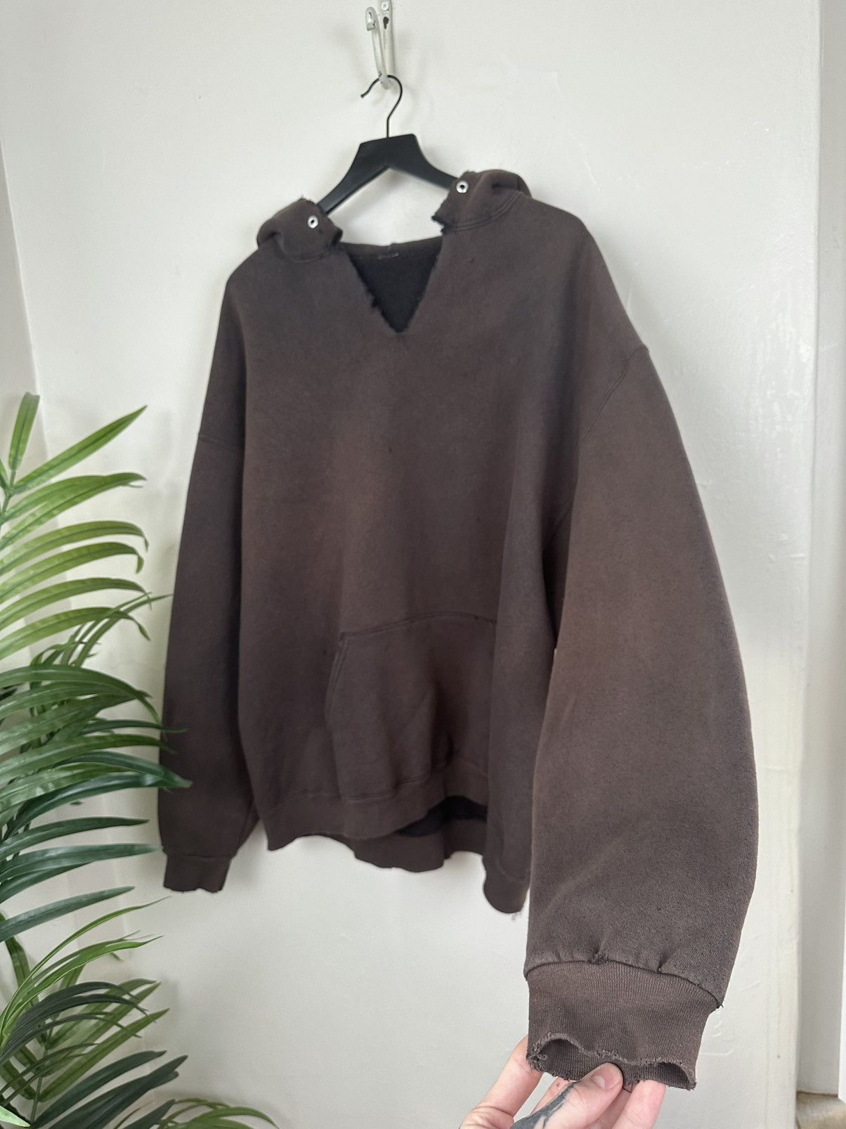 Other (XXL) INSANE THRASHED & FADED Blank Heavyweight Hoodie Size US XXL / EU 58 / 5 - 3 Thumbnail