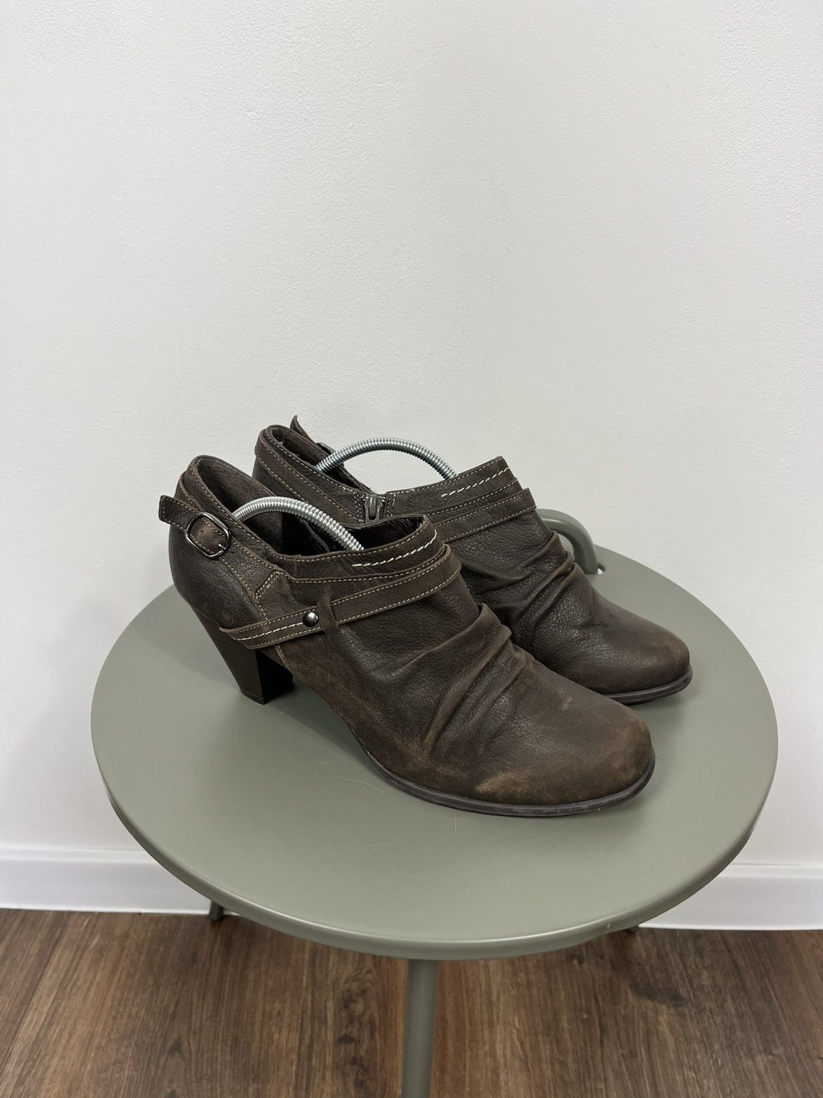 Other Women’s Brown Leather Ankle Boots Heels 41 Size US 10 / IT 40 - 1 Thumbnail