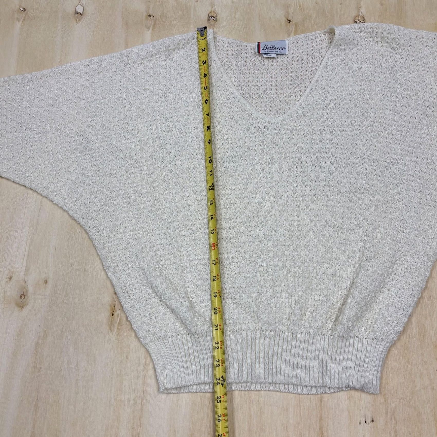 Vintage VINTAGE Bellocco Womens Large White V-Neck Open-Knit Dolman Pullover Sweater Size L / US 10 / IT 46 - 4 Thumbnail