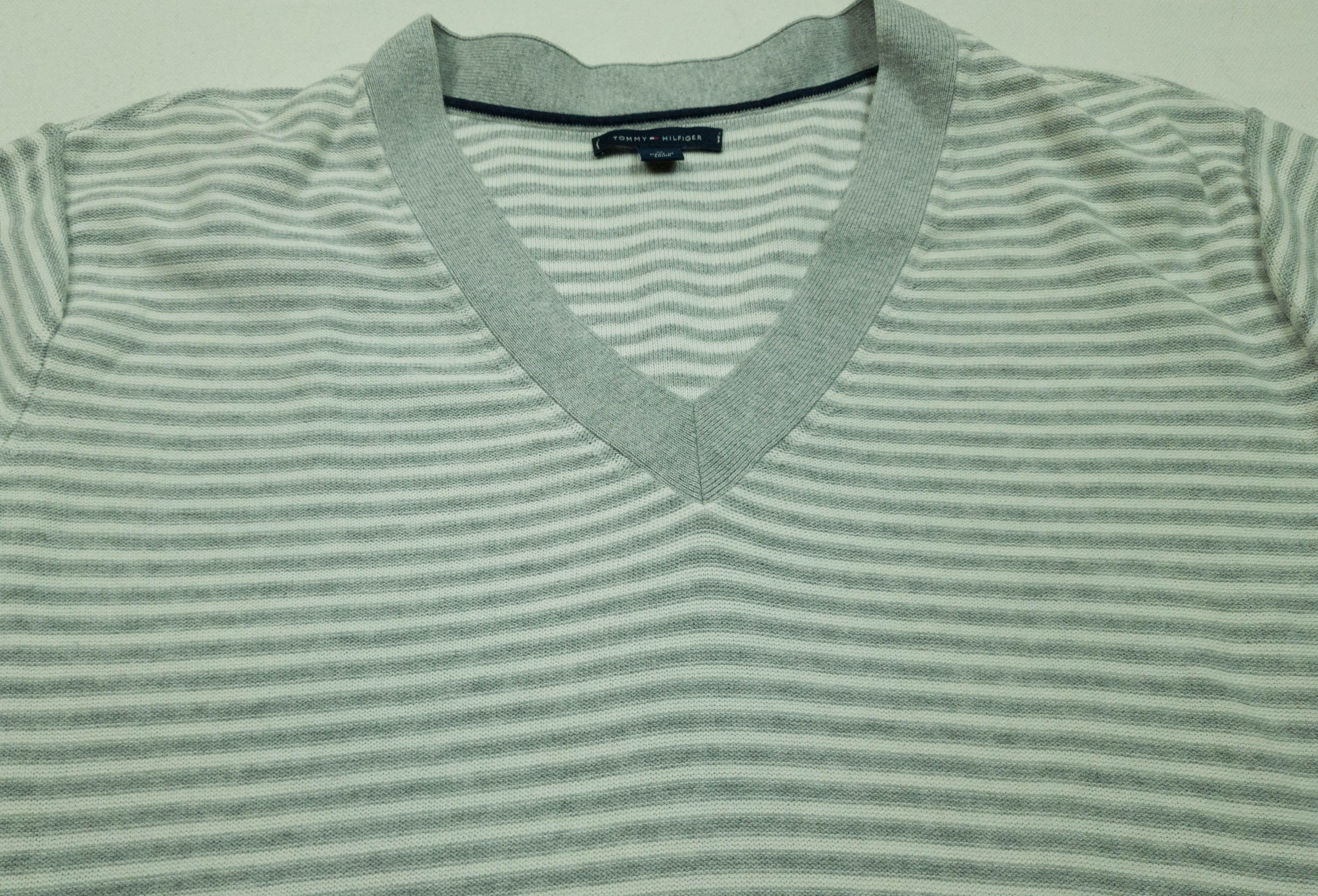 Tommy Hilfiger Tommy Hilfiger mens jumper cotton size M Size US M / EU 48-50 / 2 - 5 Thumbnail