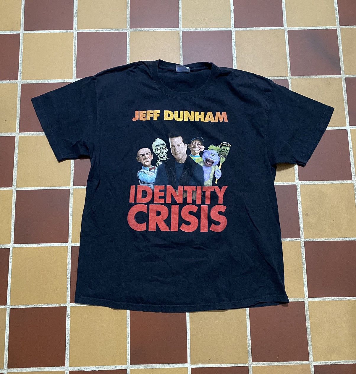 Vintage Vintage Jeff Dunham Identity Crisis Tour Shirt Size US XL / EU 56 / 4 - 1 Thumbnail