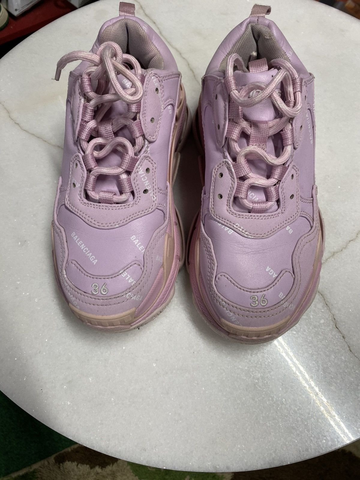 Balenciaga Balenciaga Triple S pink Logo Sneakers Size 6 Size US 6 / IT 36 - 6 Thumbnail