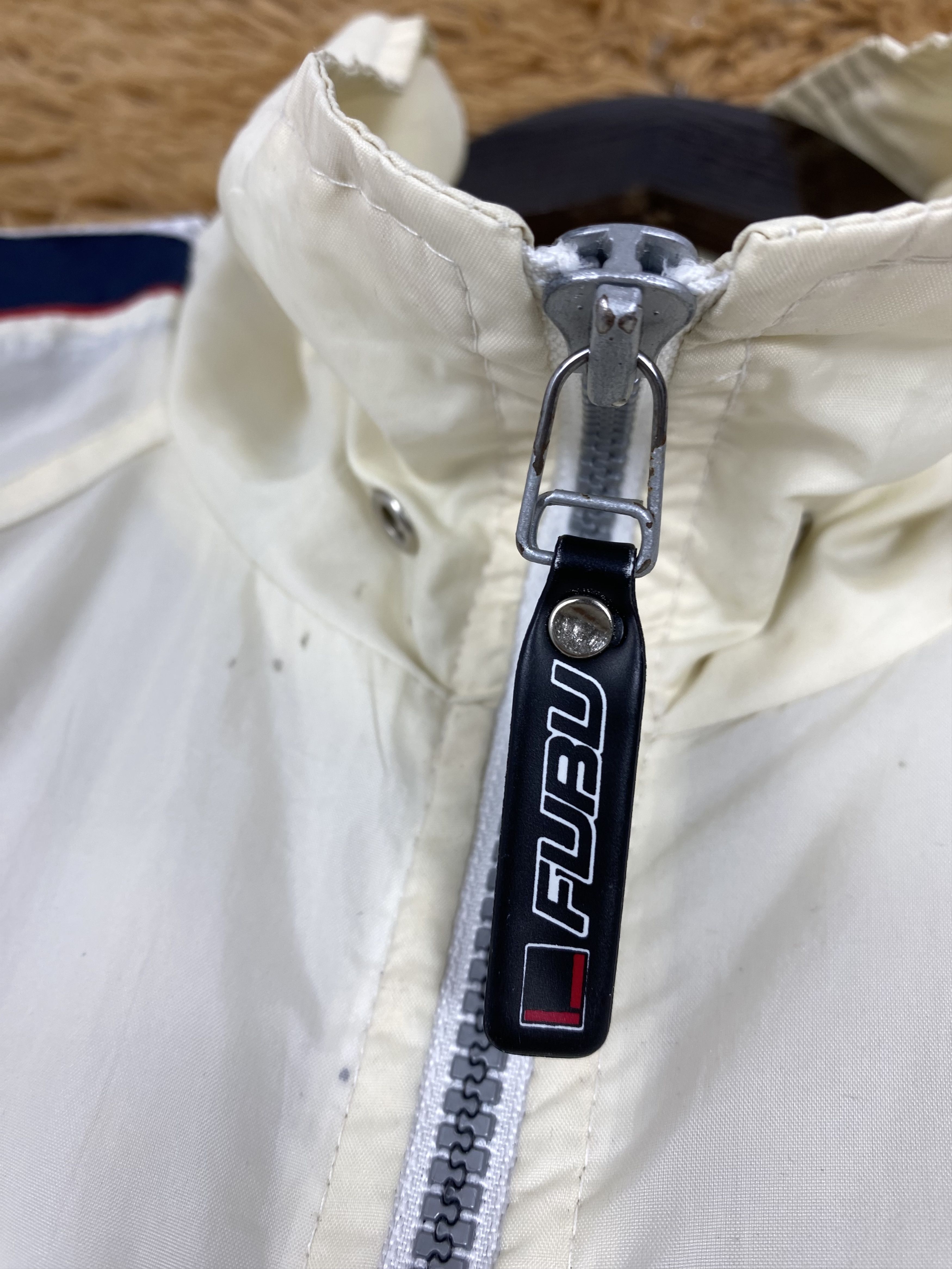 Fubu Vintage Fubu 90s Tape on Sleeve Windbreaker PJ2517 Size US XXL / EU 58 / 5 - 5 Thumbnail