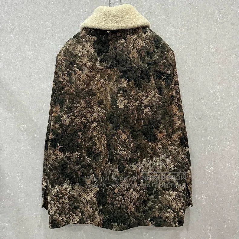 Louis Vuitton Louis Vuitton Tapestry Fur Collar Full Print Denim Jacket Size US L / EU 52-54 / 3 - 2 Thumbnail