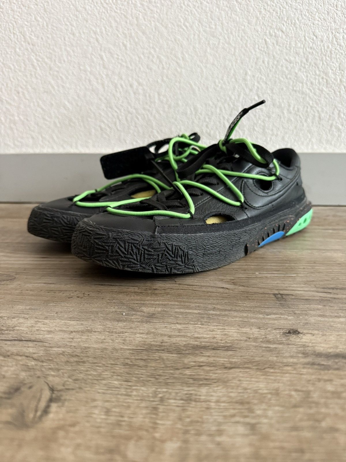 Nike × Off-White Blazer ‘Black Electro Green’ Size US 10.5 / EU 43-44 - 1 Thumbnail