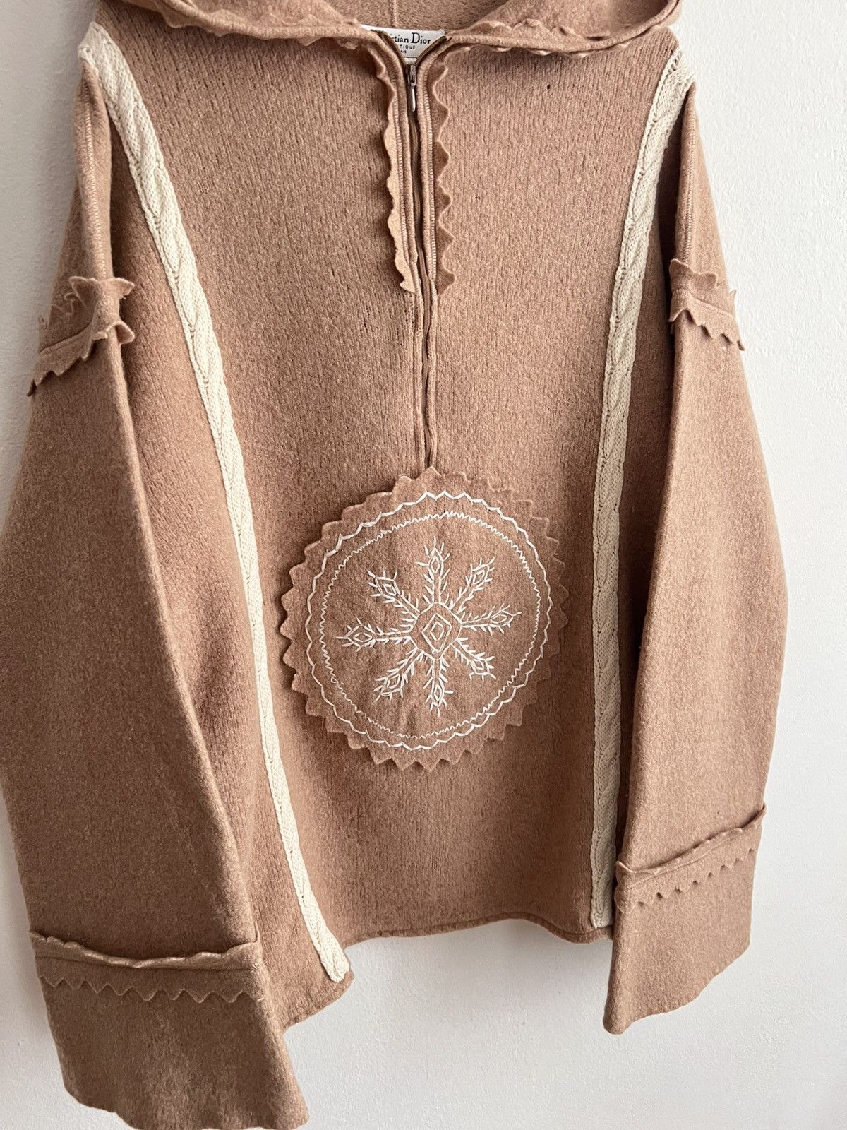 Dior 2002 Christian Dior by John Galliano dreamcatcher poncho Size US M / EU 48-50 / 2 - 2 Thumbnail
