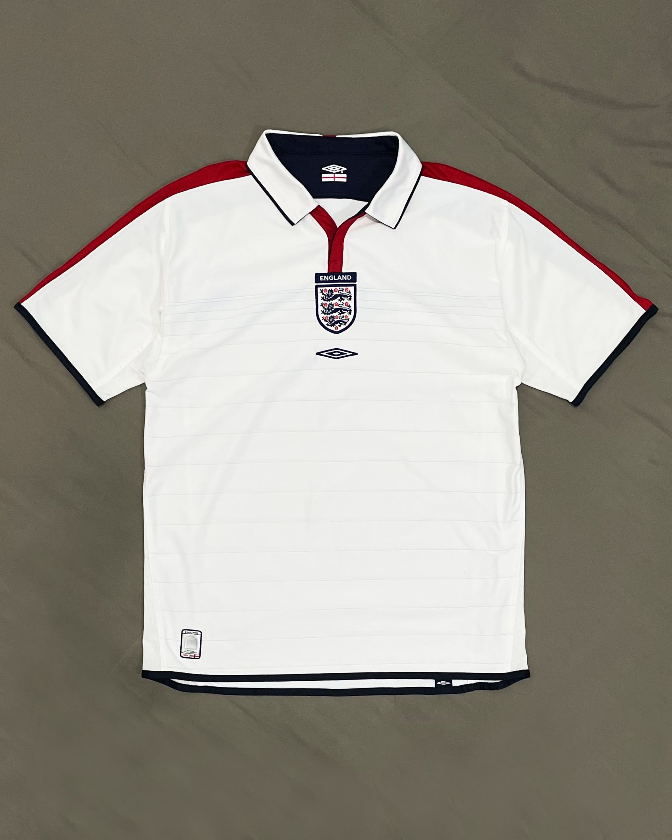 Umbro England Home Kit 2003 2004 2005 Size US L / EU 52-54 / 3 - 1 Thumbnail