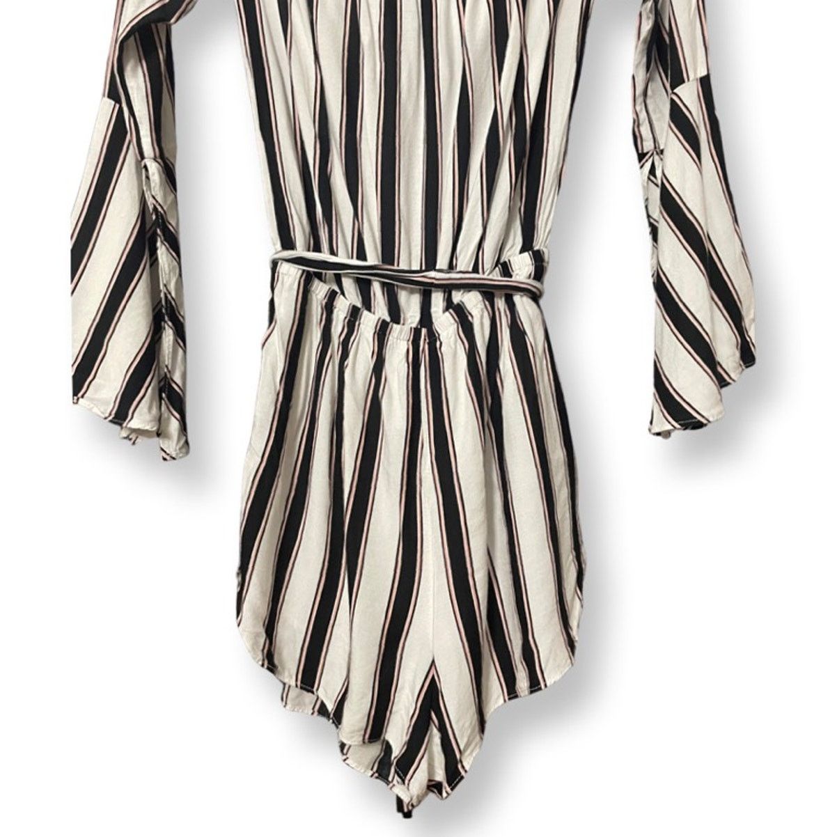 Other Lumiere Black White Striped Romper Small Tie Front Y2K Size 25" / US 0 / IT 36 - 7 Thumbnail