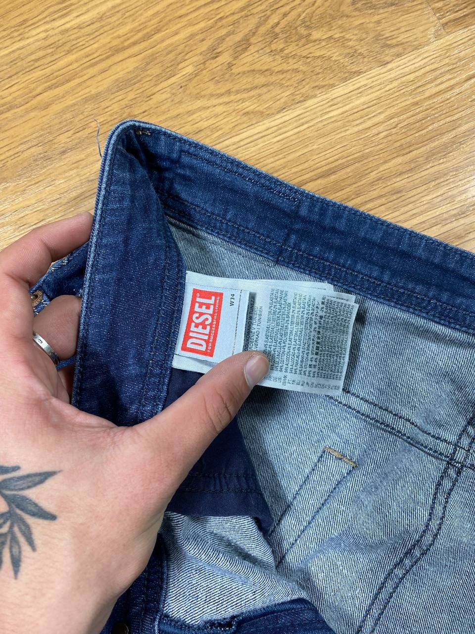 Diesel × Japanese Brand Crazy Crash Dirty Baggy Faded Jean Japan Avant Garde Style Size US 34 / EU 50 - 16 Thumbnail