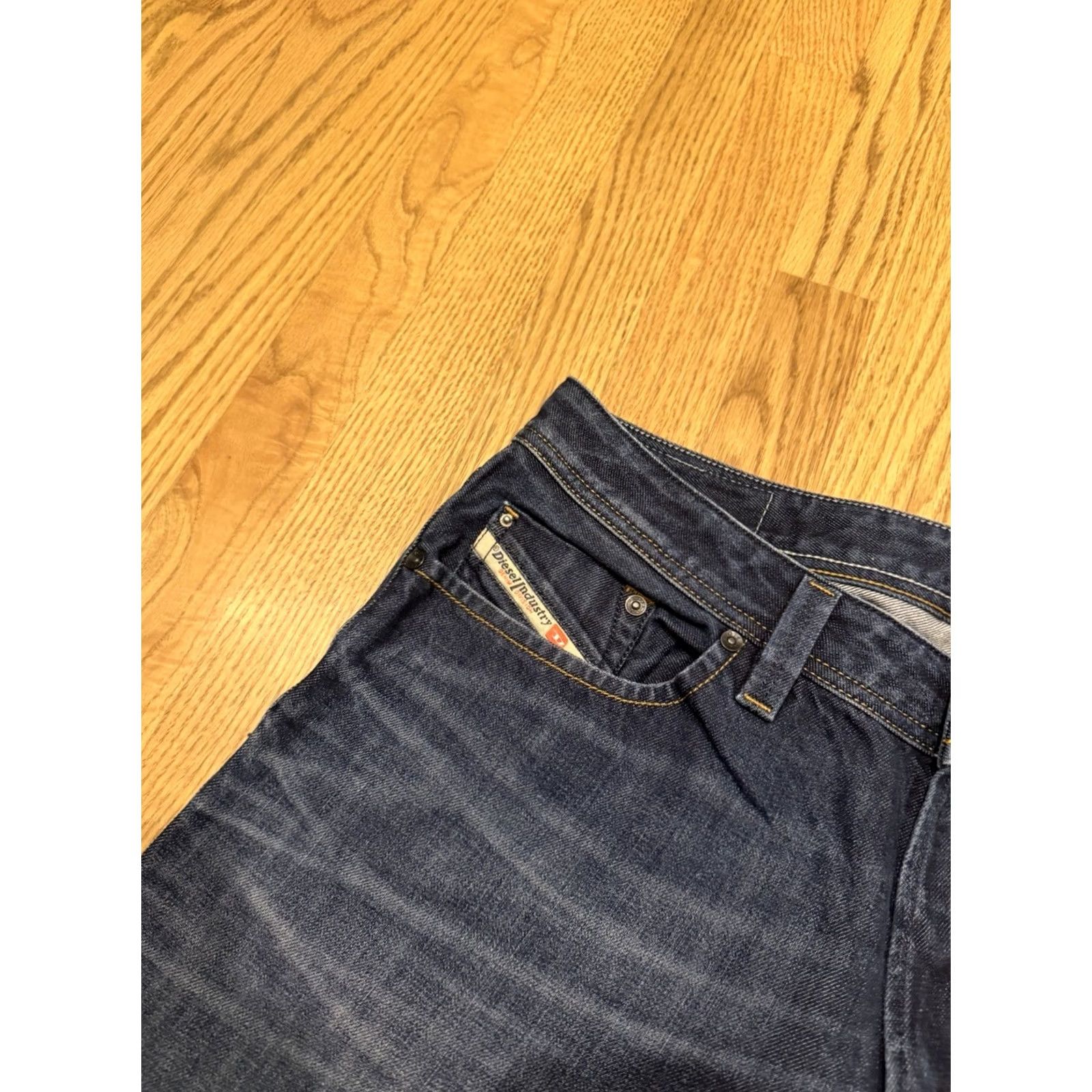 Diesel Diesel Larkee Jeans Mens Size 36x31 Button Fly Denim Blue Straight Regular 36 31 Size US 36 / EU 52 - 5 Thumbnail