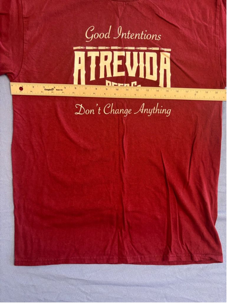 Gildan Men's Gildan T-Shirt Size L Maroon Atrevida Beer Co. Size US L / EU 52-54 / 3 - 2 Thumbnail