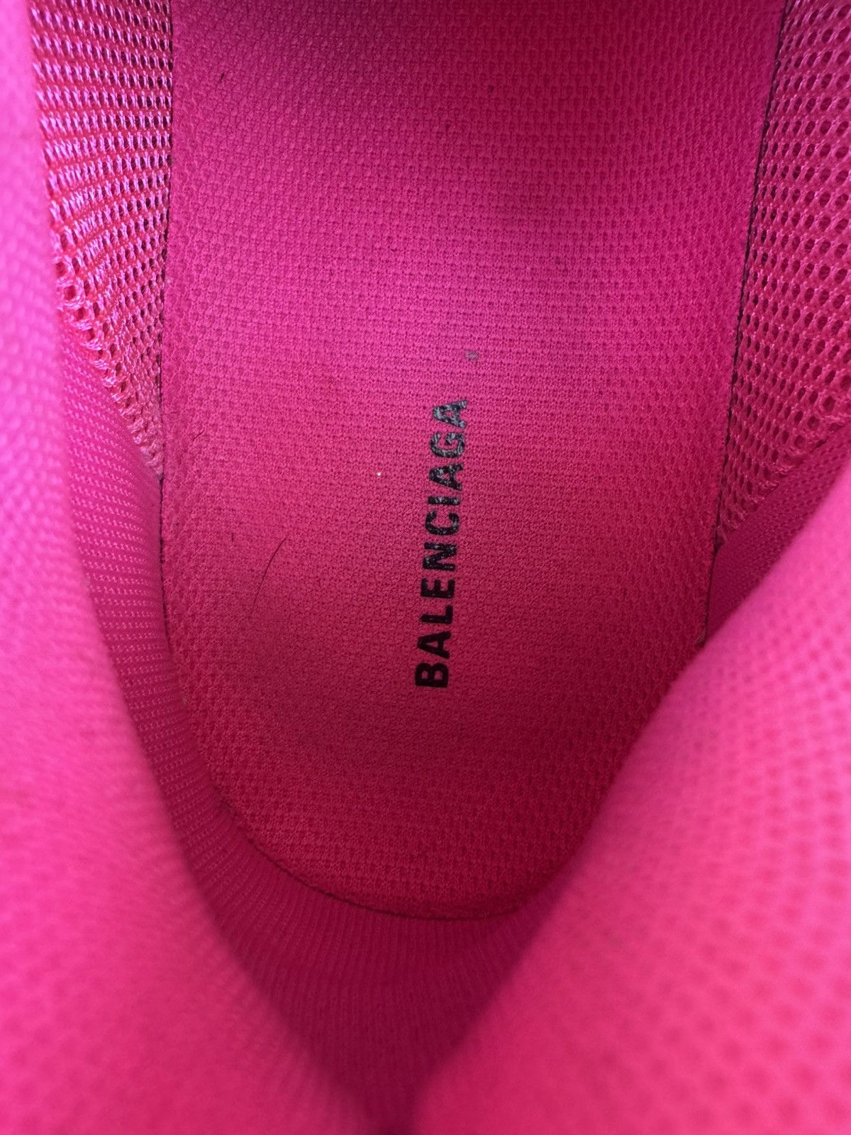Balenciaga Balenciaga Triple S Hot Pink Clear Sole Size 42 EU / 9 US Size US 9 / EU 42 - 8 Thumbnail
