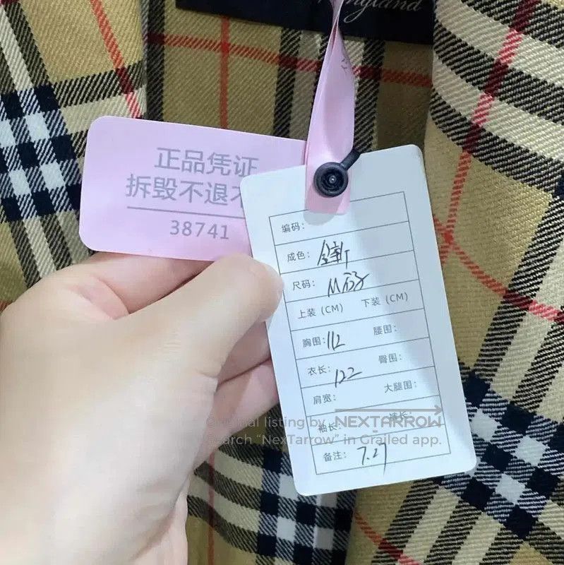 Other Burberry Yellow Check Wool Women's Coat. Size M / US 6-8 / IT 42-44 - 5 Thumbnail
