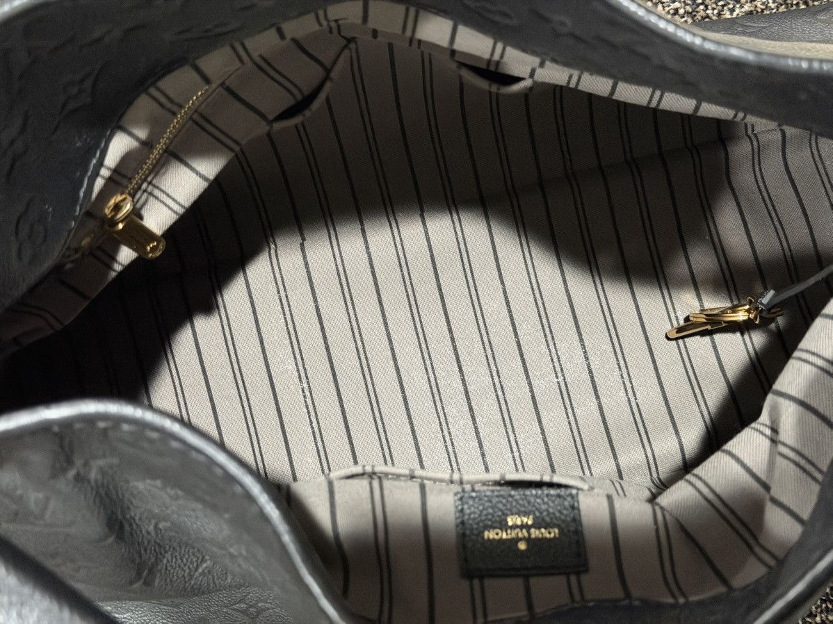 Louis Vuitton Louis Vuitton Artsy MM Bag Black Monogram Empreinte Leather Size ONE SIZE - 9 Thumbnail