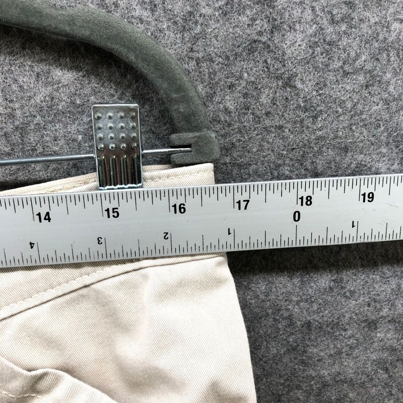 Vintage L.L. Bean Chino Pants Womens 16P Beige Straight Leg High Rise Twill Cotton Spandex Flat Front Size 38" / US 16 / IT 52 - 7 Thumbnail