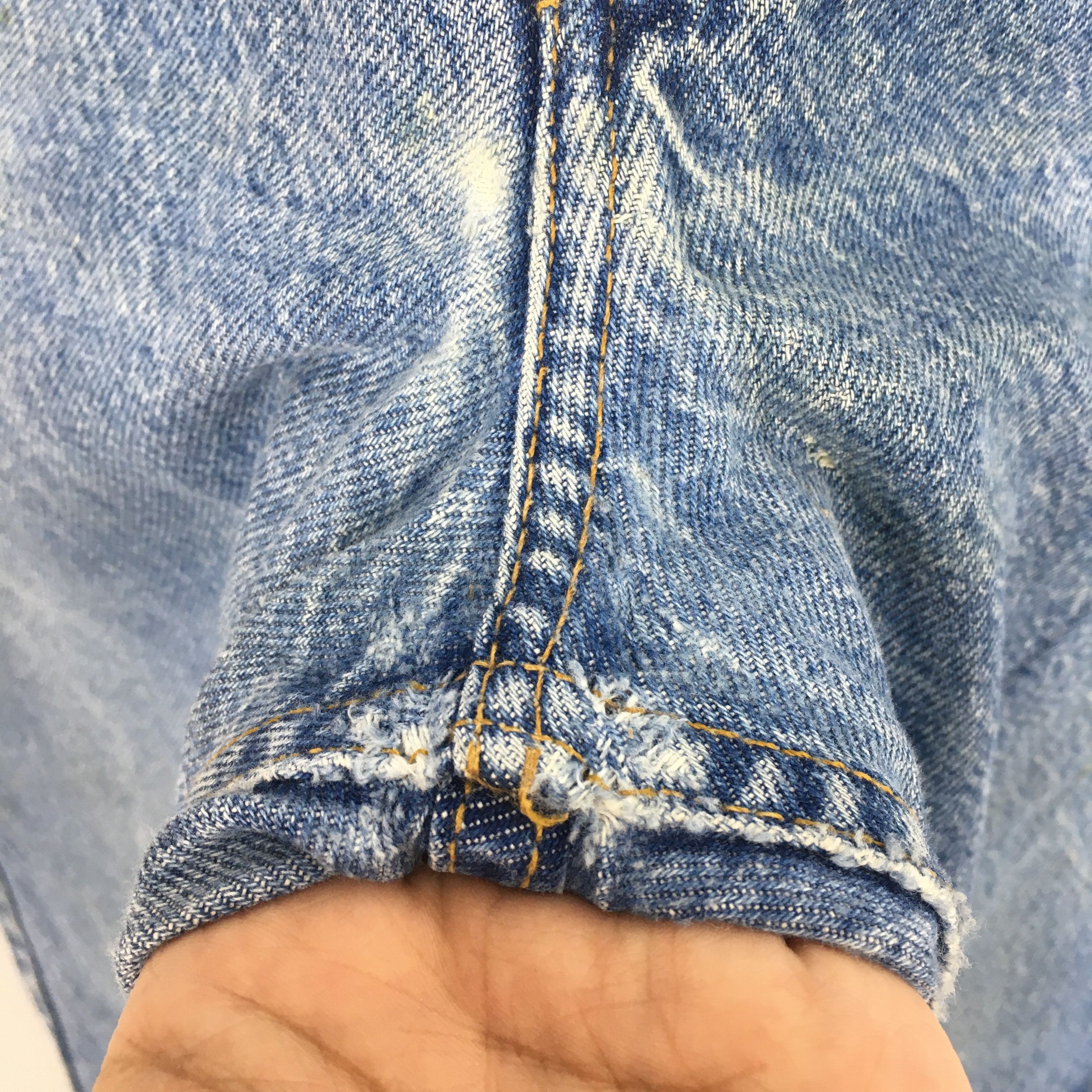 Jean Size 32x29 Vintage Levis 505 Blue High Waisted Jeans Size US 32 / EU 48 - 8 Thumbnail