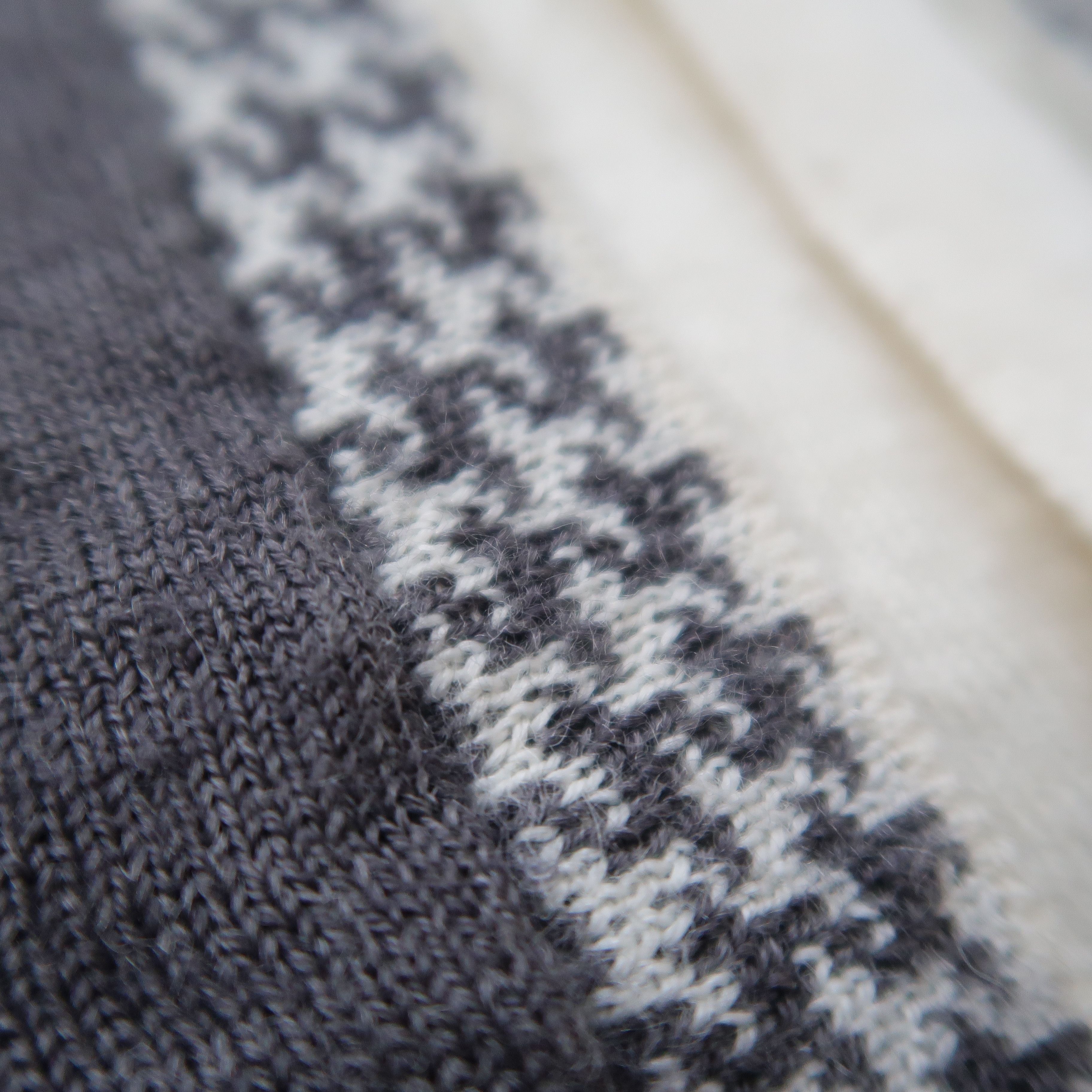 Katharine Hamnett London Katharine Hamnett London Ethnic Fuzzy Cardigan Knit Size US XL / EU 56 / 4 - 8 Thumbnail