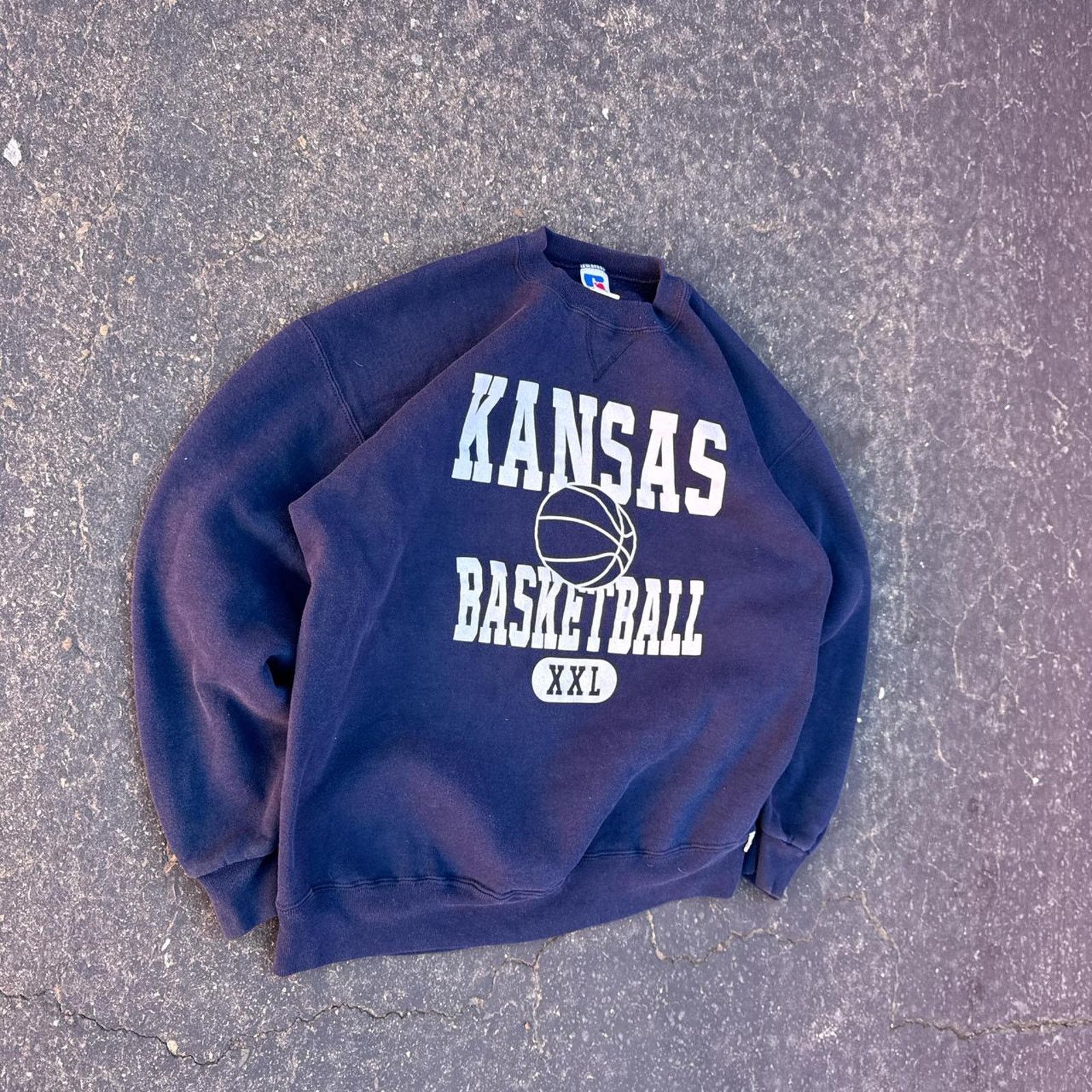 Russell Athletic Vintage 90 Russell Athletic Kansas Basketball Crewneck Sz XL Size US M / EU 48-50 / 2 - 2 Thumbnail