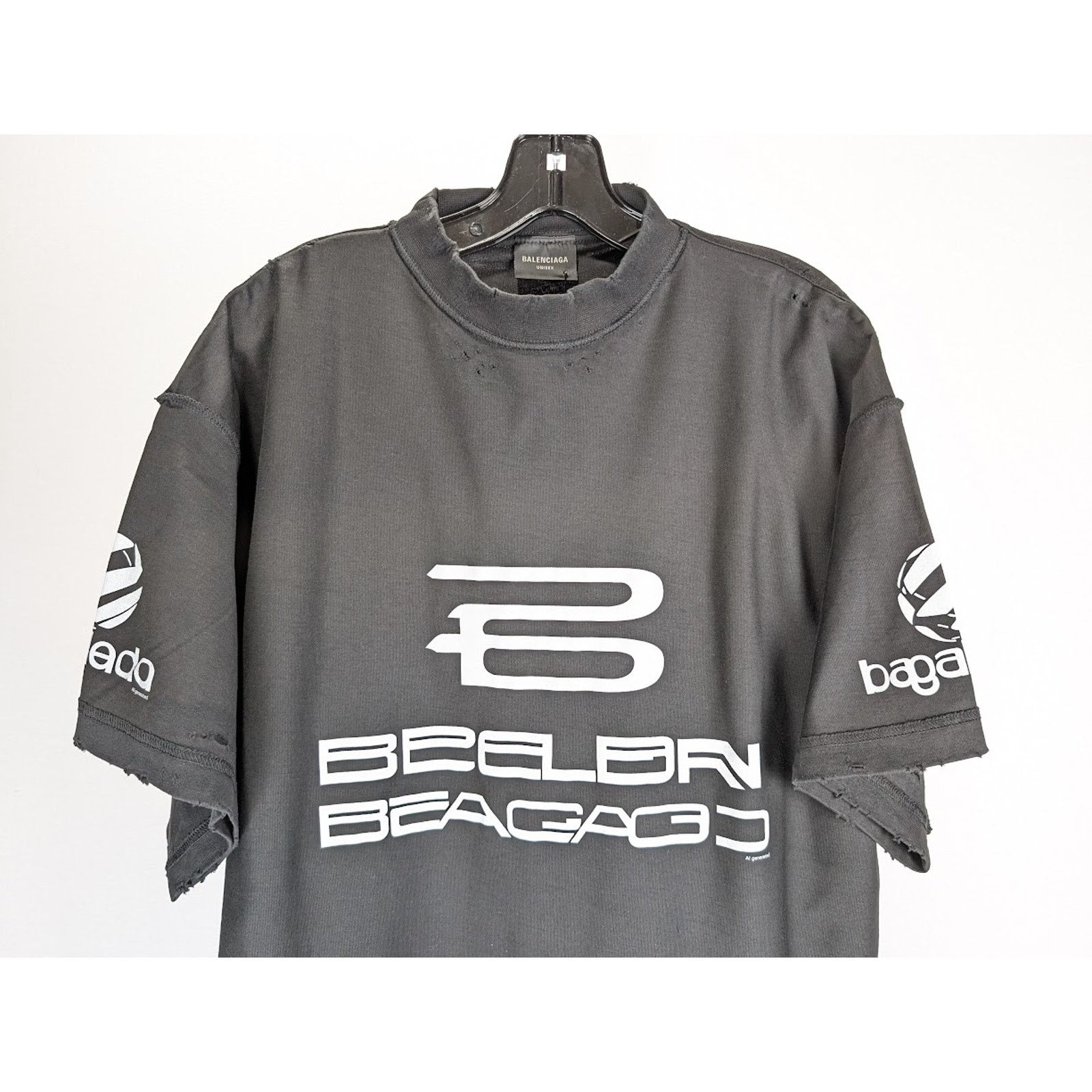 Balenciaga o1rshd1 Inside Out T-Shirt in Faded Black/White Size US L / EU 52-54 / 3 - 4 Thumbnail