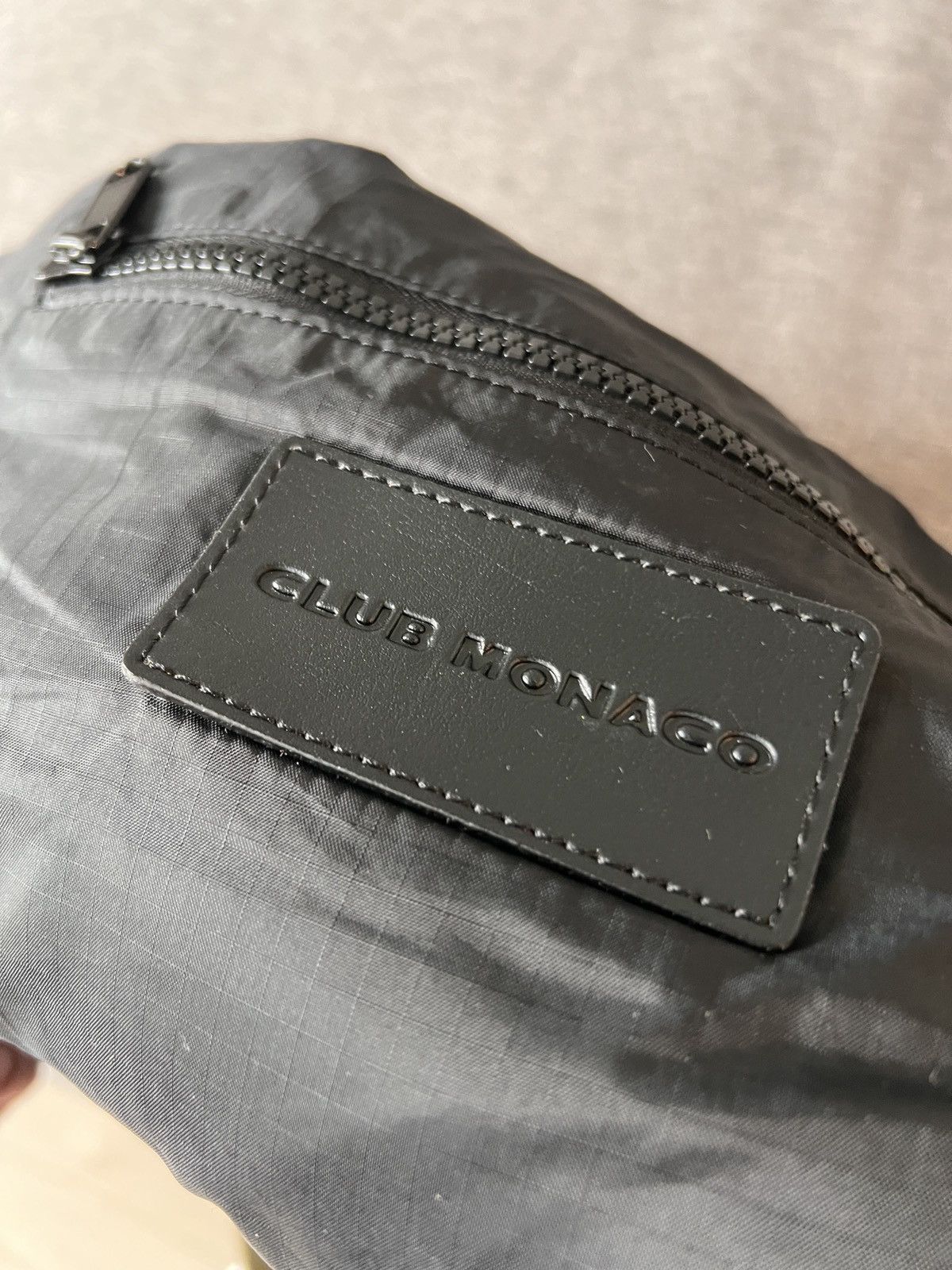 Club Monaco × Vintage Vintage Club Monaco Military Style Side Bag Computer Purse Size ONE SIZE - 6 Thumbnail
