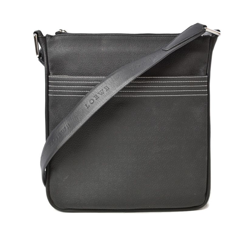 Loewe Loewe Loewe Coated Canvas Shoulder/Messenger Bag Black Canvas Crossbody Bag 2409a08-lo in Great Condition Size ONE SIZE - 1 Thumbnail