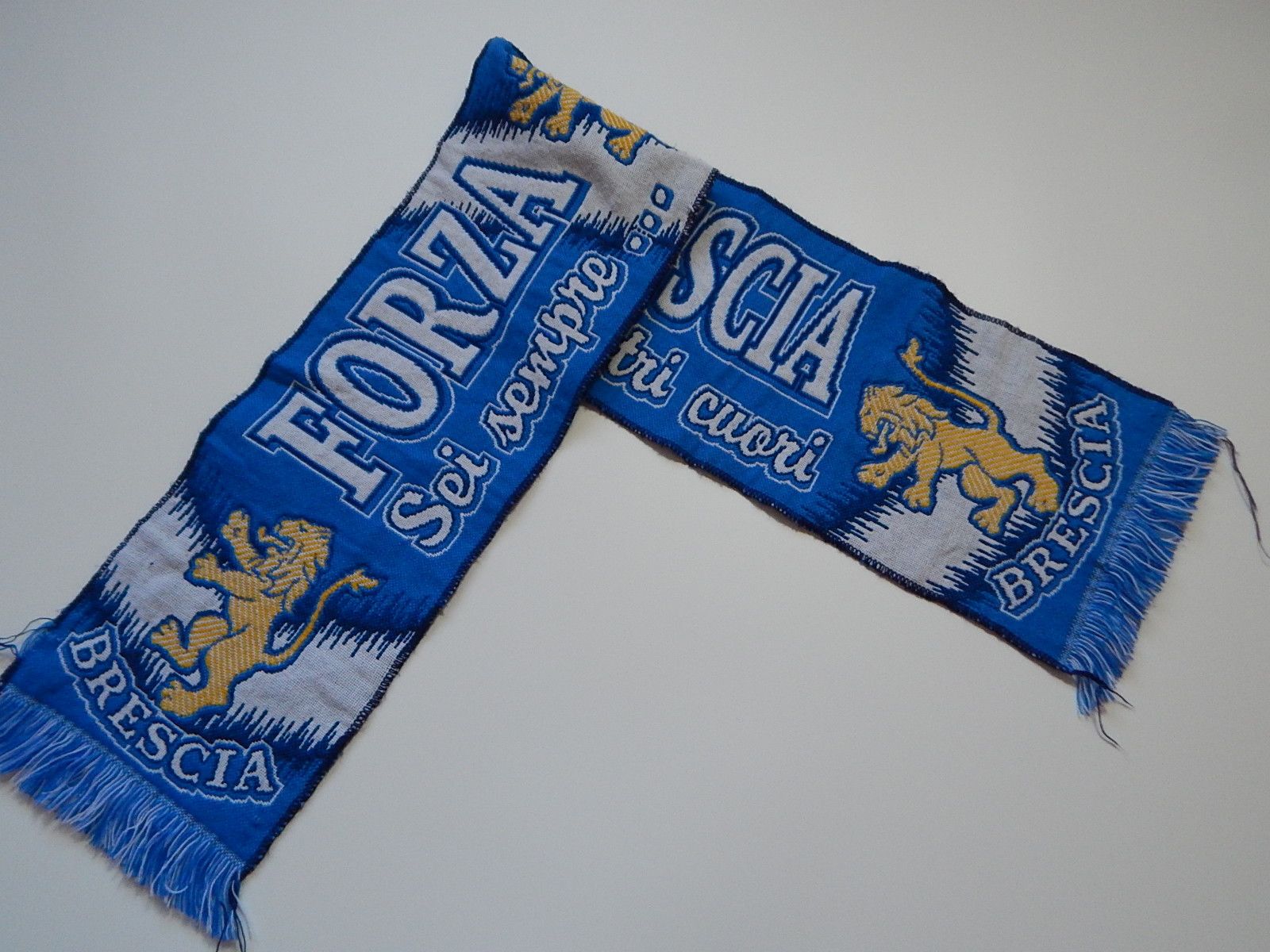 Vintage vintage brescia calcio italy serie a football soccer scarf Size ONE SIZE - 1 Thumbnail