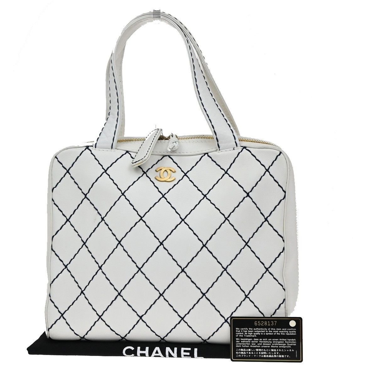 Chanel Chanel Surpique Zip Around Satchel Quilted Leather Size ONE SIZE - 1 Thumbnail