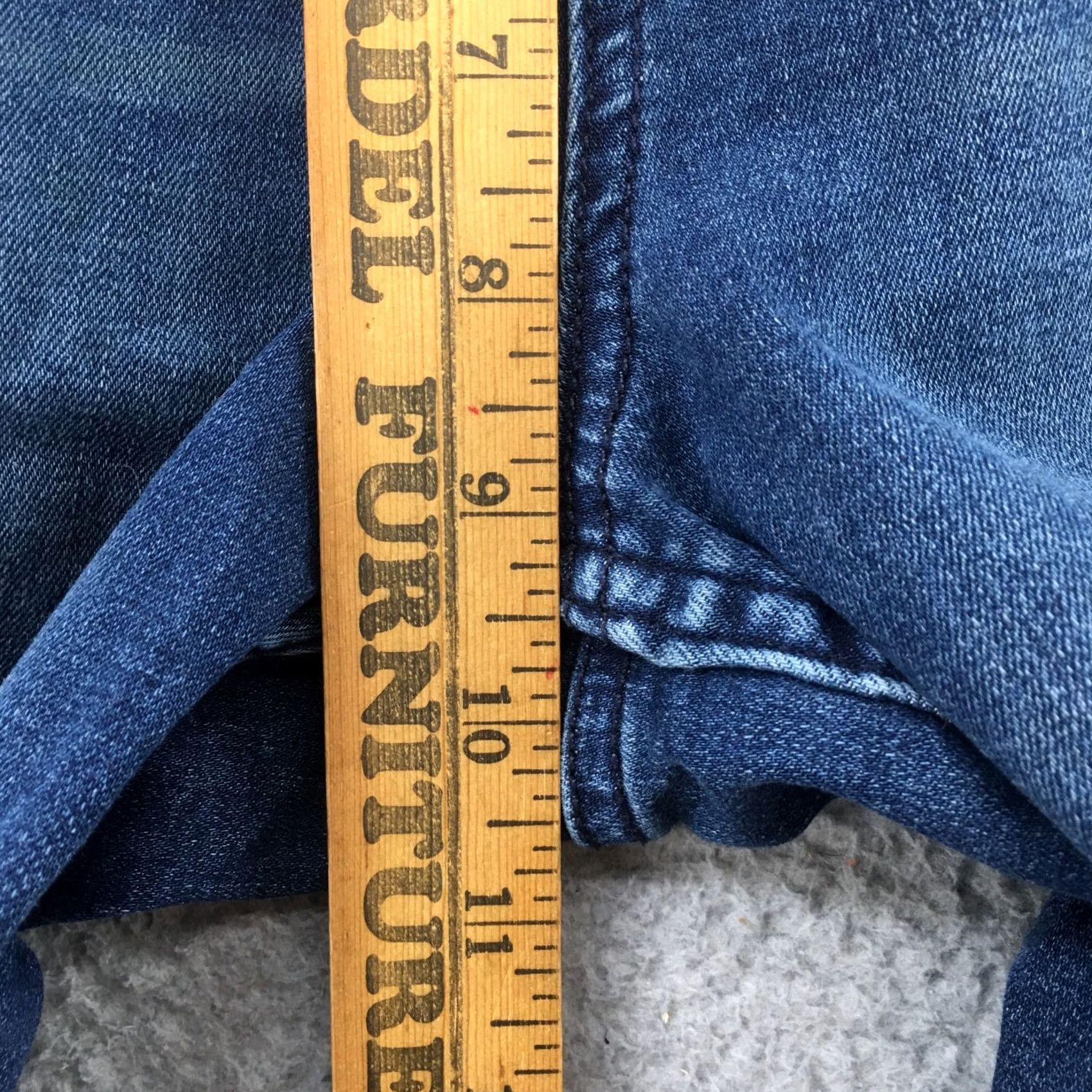 Calvin Klein Calvin Klein City Bermuda Shorts Womens 6 Blue Denim Mid Rise Zip Cotton Blend Flat Front Pockets Boys Girls Mens Womens Size 28" / US 6 / IT 42 - 6 Thumbnail