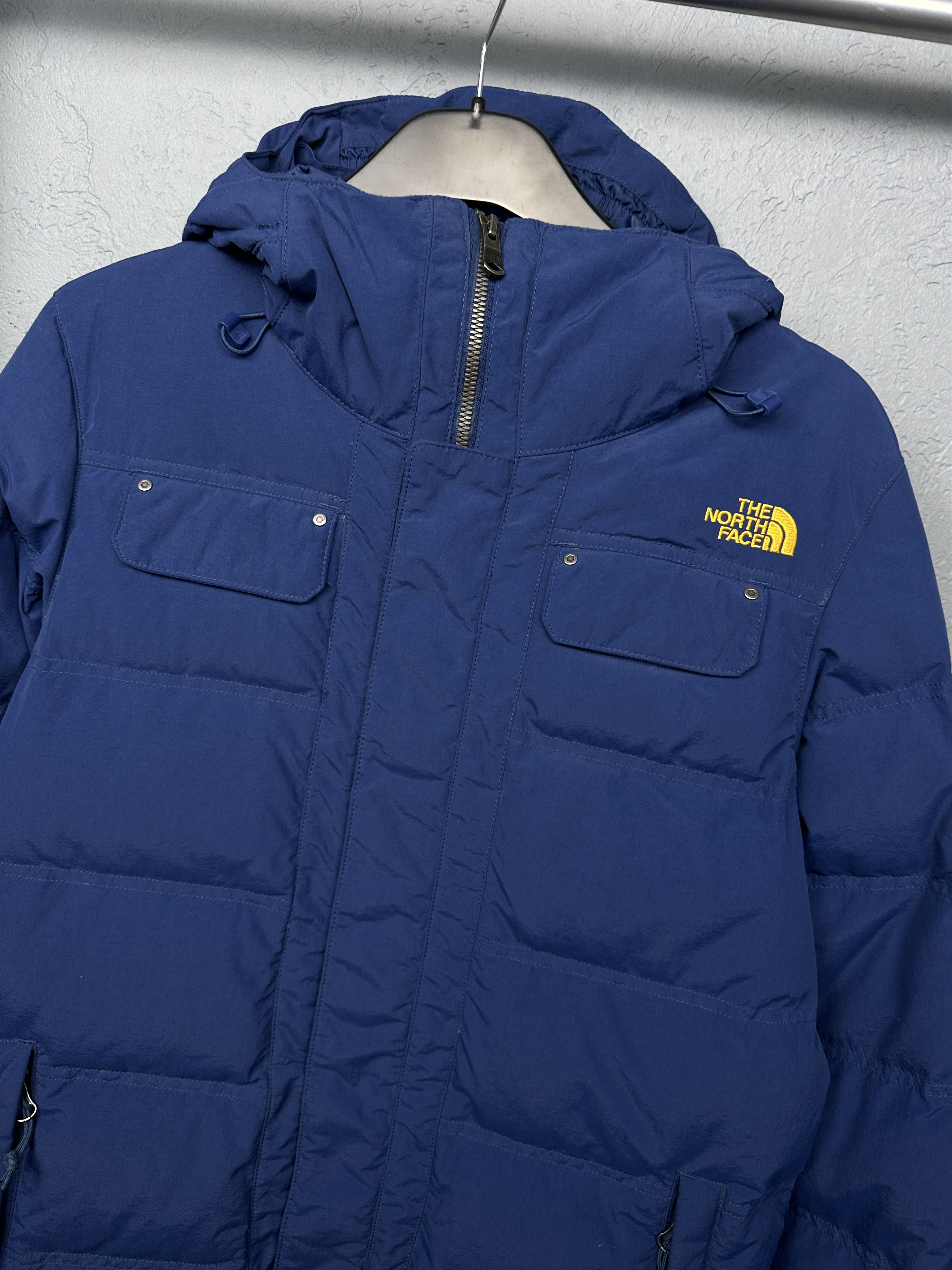 The North Face The North Face Womens Down Puffer Jacket Size M / US 6-8 / IT 42-44 - 2 Thumbnail