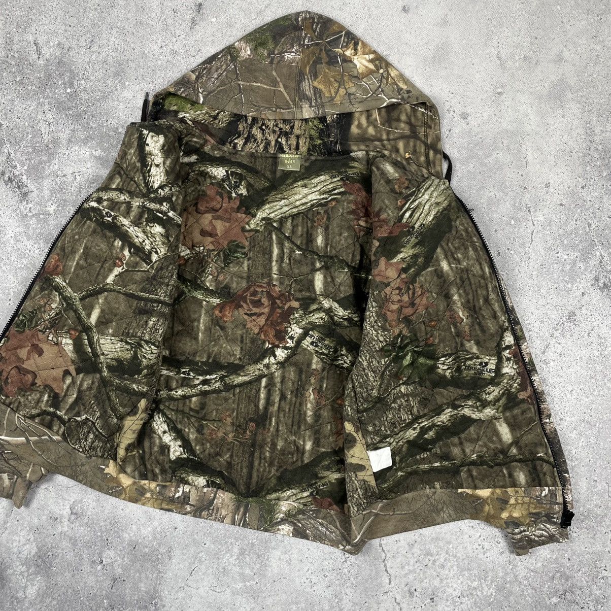 Realtree × Vintage Vintage Realtree Insulated Camo Zip Up Hoodie Jacket Size US XL / EU 56 / 4 - 9 Thumbnail
