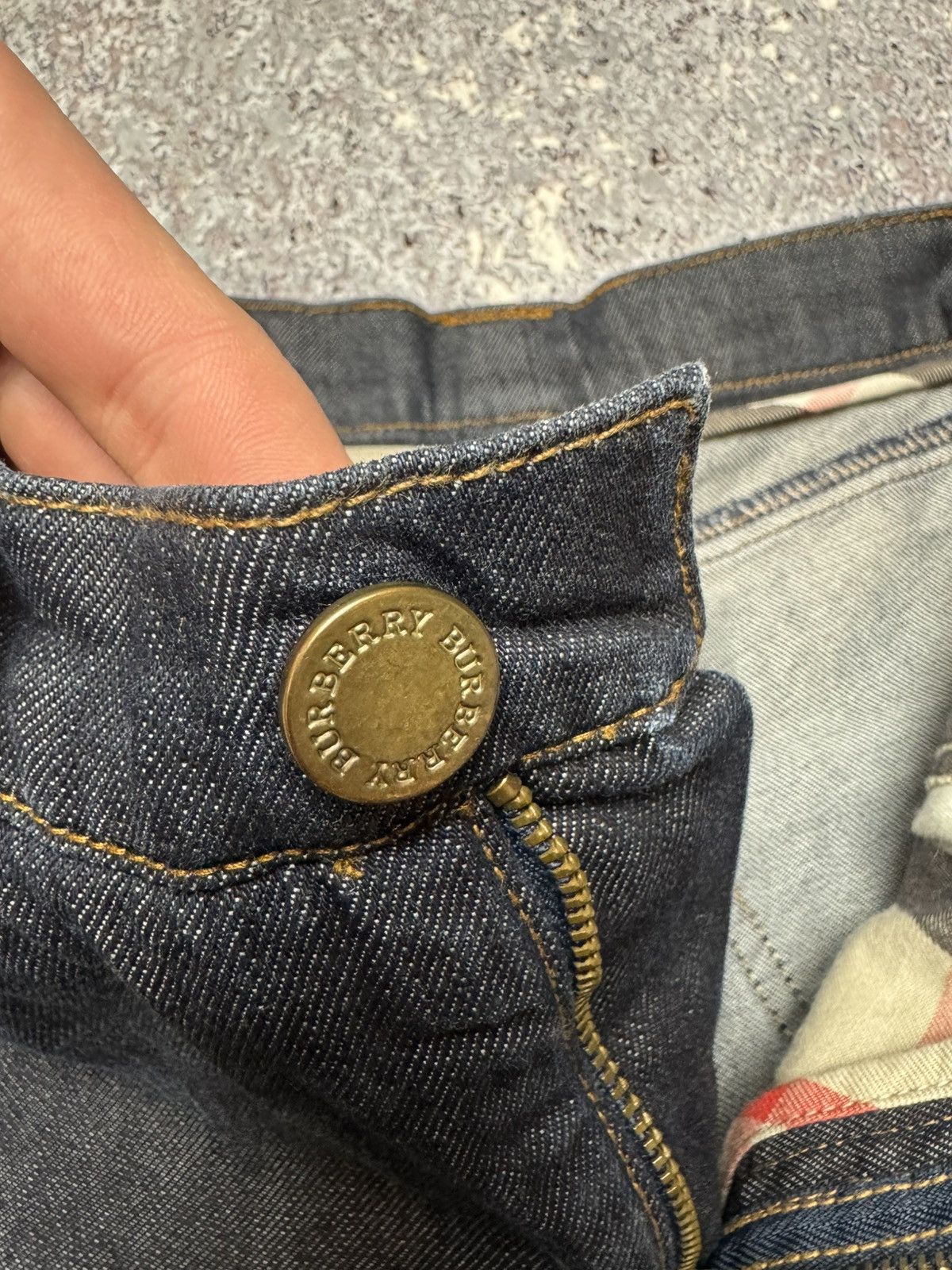 Burberry × Vintage 💥VERY RARE VINTAGE BURBERRY LONDON BIG LOGO JEANS Size 26" / US 2 / IT 38 - 21 Thumbnail