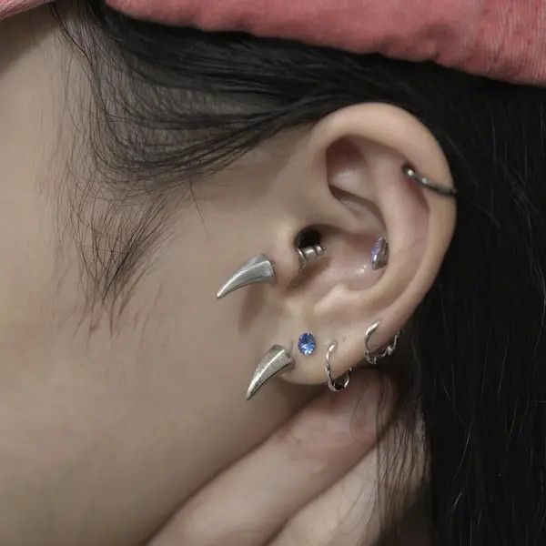 Jewelry Vampire Fangs Earrings – Dark Punk Mini Studs Size ONE SIZE - 3 Thumbnail