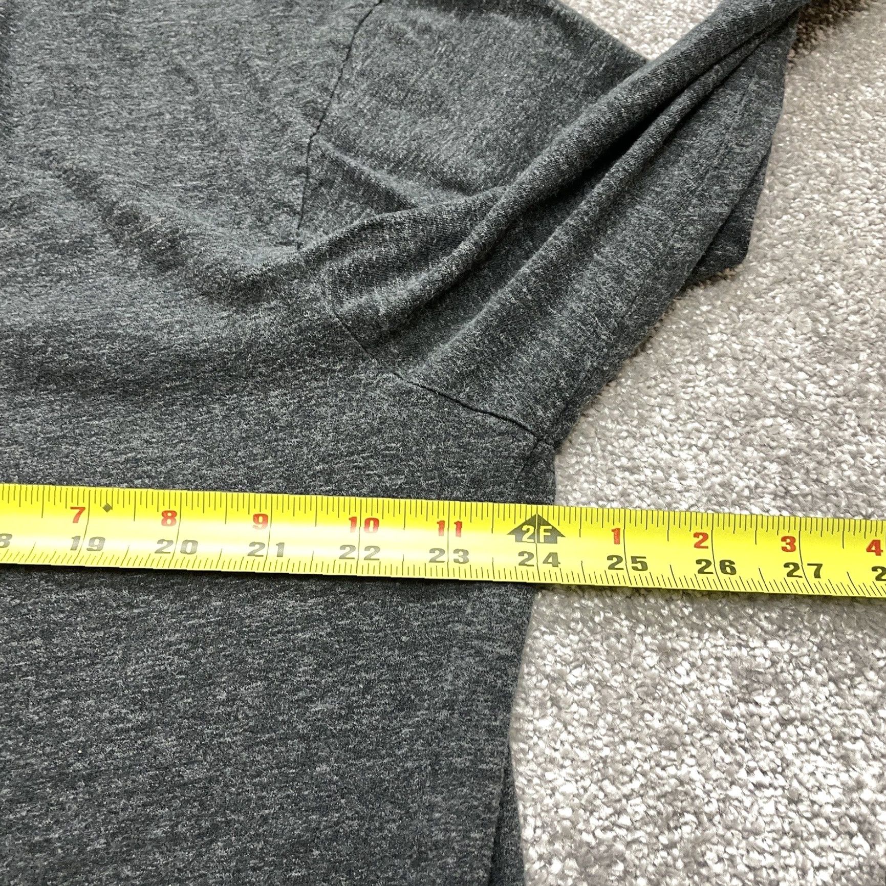 Polo Ralph Lauren Polo Ralph Lauren Long Sleeve Shirt L Gray Logo Crew Neck Polo Ralph Lauren Shirt L Gray Logo Crew Neck Mens Size US L / EU 52-54 / 3 - 6 Thumbnail