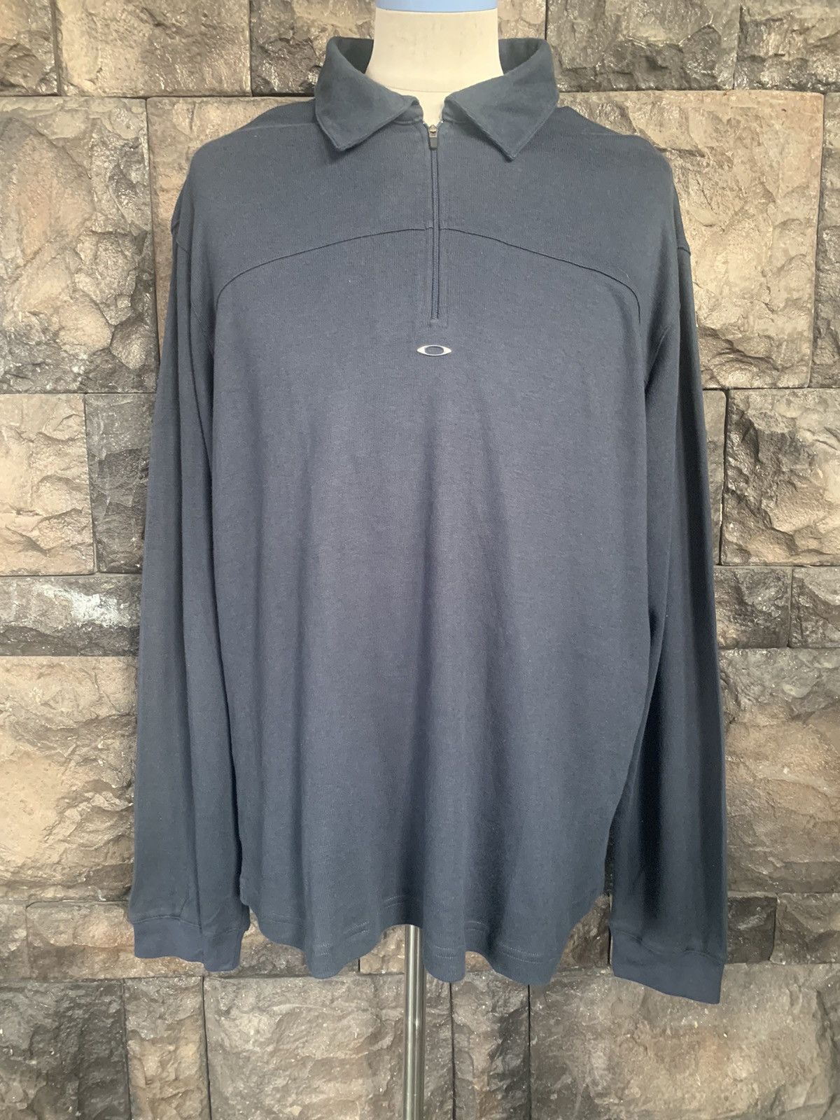 Oakley × Vintage Vintage Oakley Half Zipper Long Sleeve Polo Shirt Size US L / EU 52-54 / 3 - 1 Thumbnail