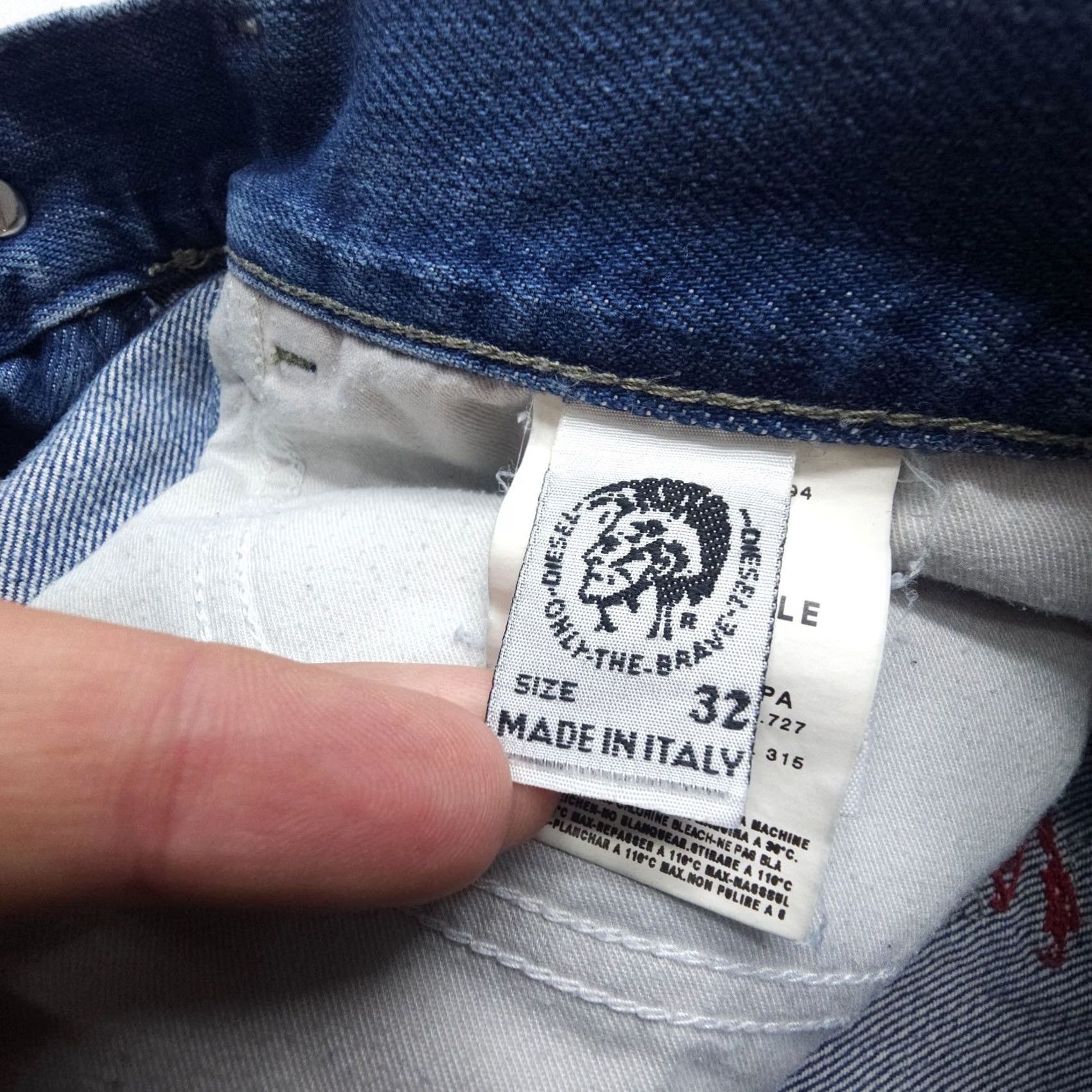 Diesel Diesel Jeans Flare Bootcut Denim Womens Size 32 Blue Made in Italy 5-Pocket Logo Stretch Regular Fit 31x30" IN Denim Size 24" / US 00 / IT 34 - 3 Thumbnail