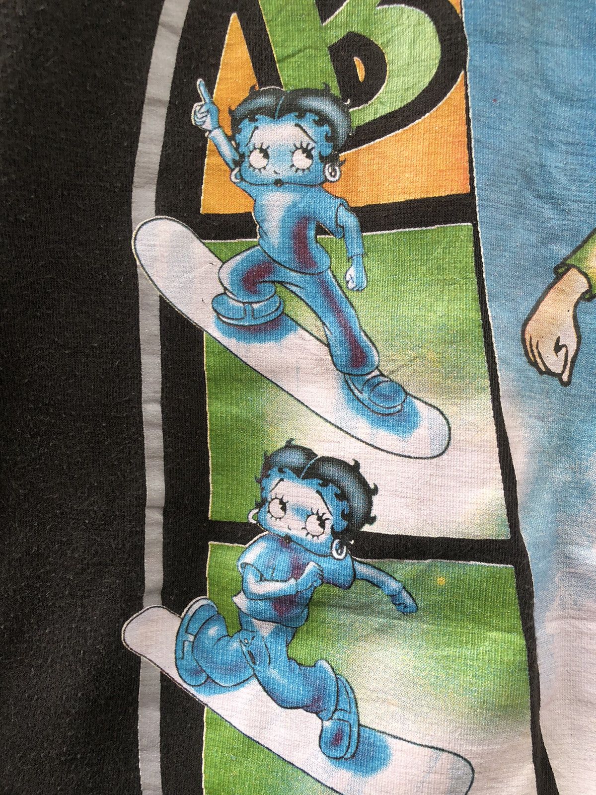 Cartoon Network × Japanese Brand × Vintage Vintage Y2K Betty Boop Snowboard Backhit Tshirt Size US L / EU 52-54 / 3 - 8 Thumbnail