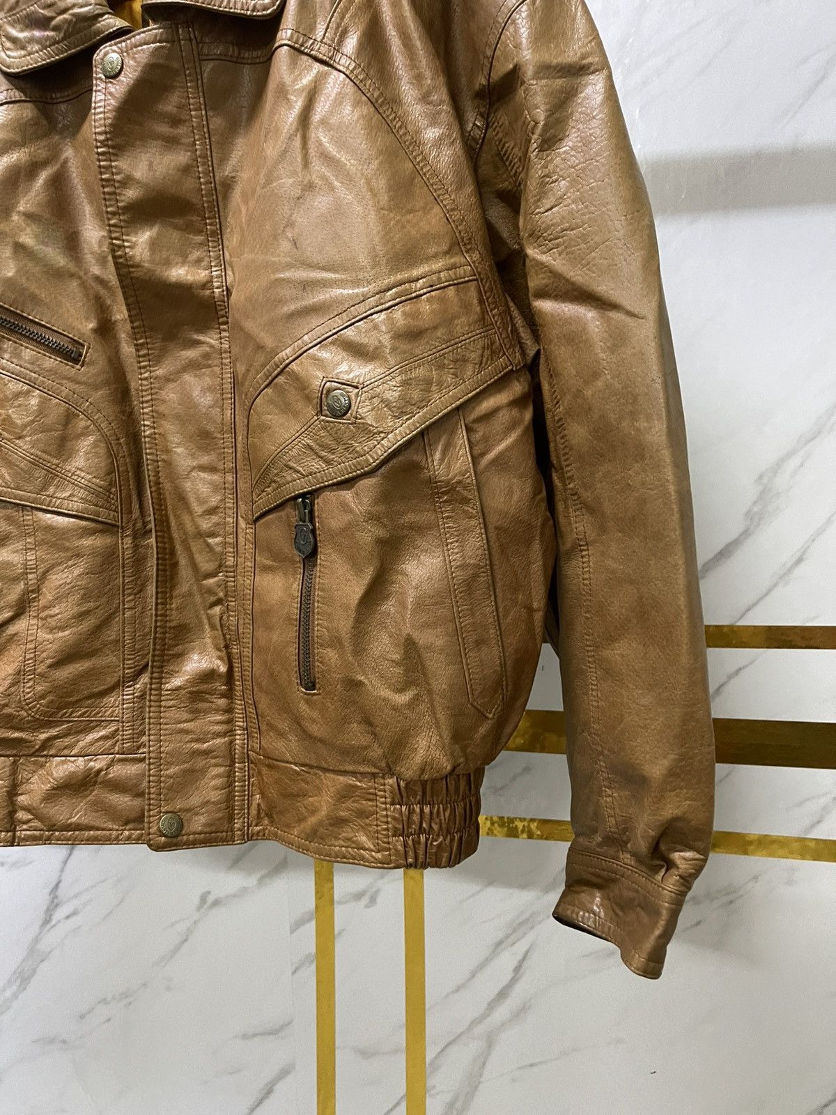Gianni Valentino 🔥Vintage Gianni Valentino Leather Jacket Big Spellout Logo🔥 Size US M / EU 48-50 / 2 - 5 Thumbnail