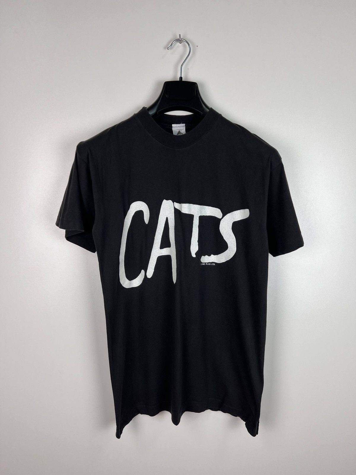Other Cats 1981 vintage t-shirts size S Size US S / EU 44-46 / 1 - 1 Thumbnail