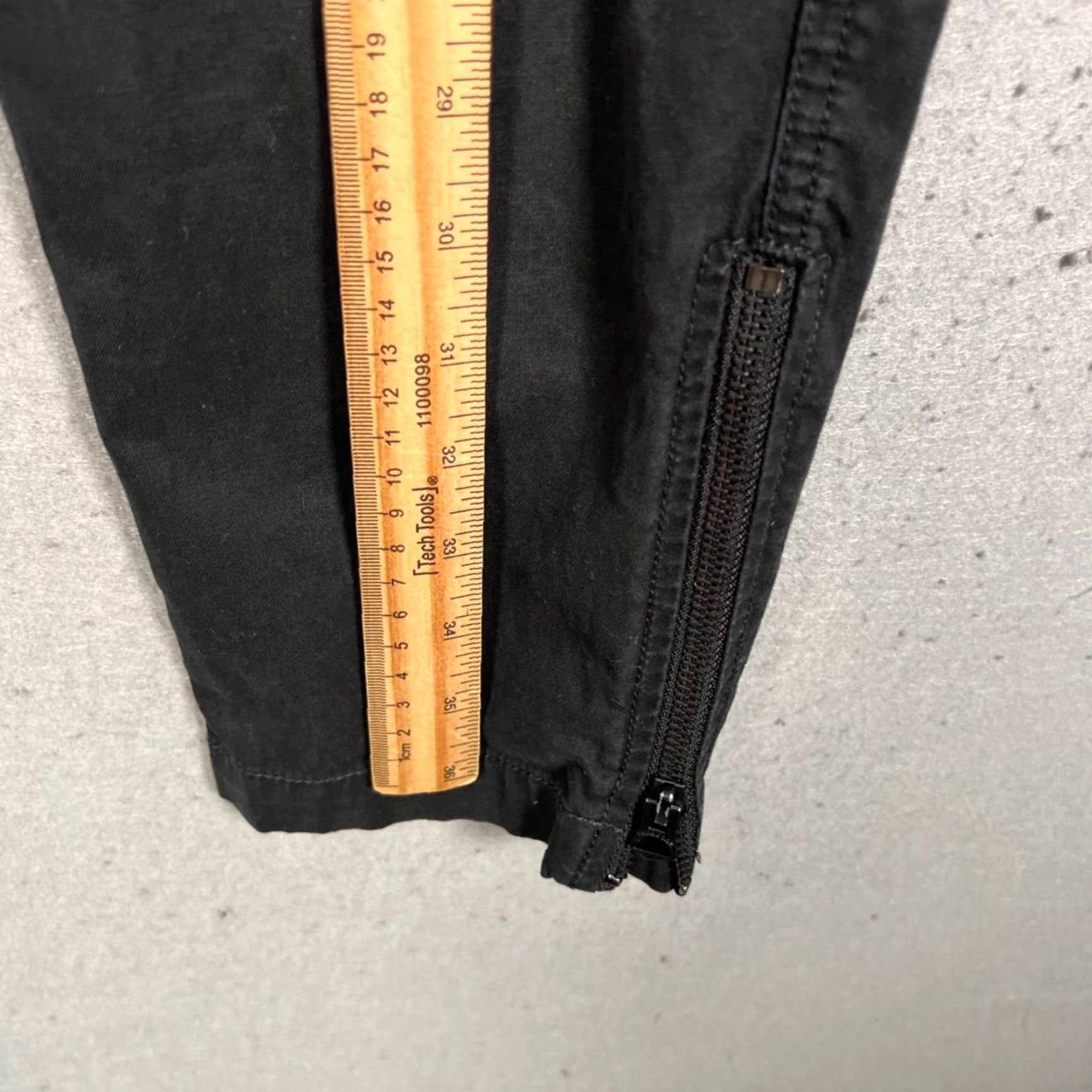 Rag & Bone rag & bone Womens Pants Utility Tapered Leg Black 24 Adult Womens High Rise Cotton Chino Pleated Size 42" / US 20 - 6 Thumbnail