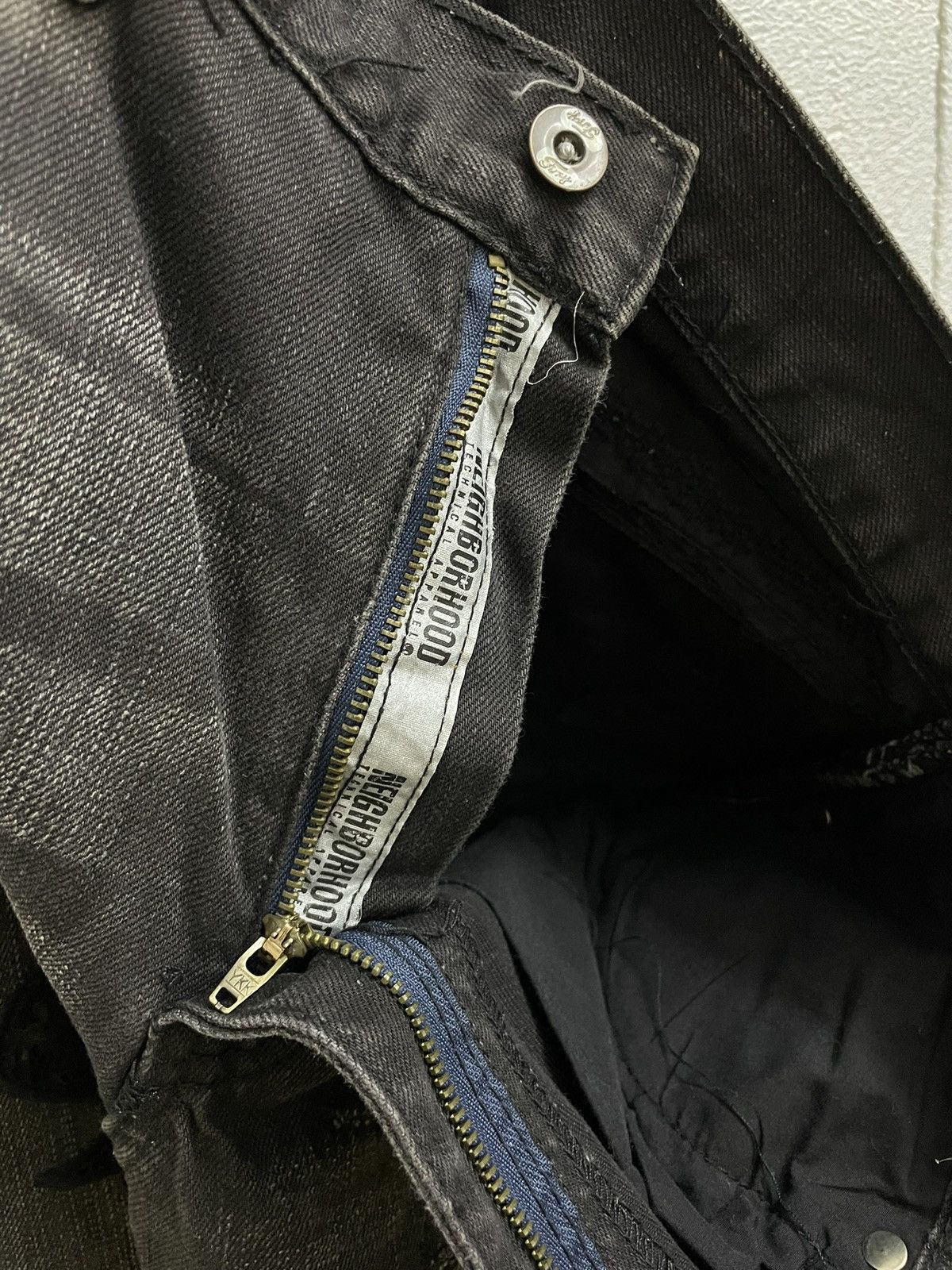 Neighborhood Vintage Neighborhood Distressed Denim Size US 31 - 15 Thumbnail